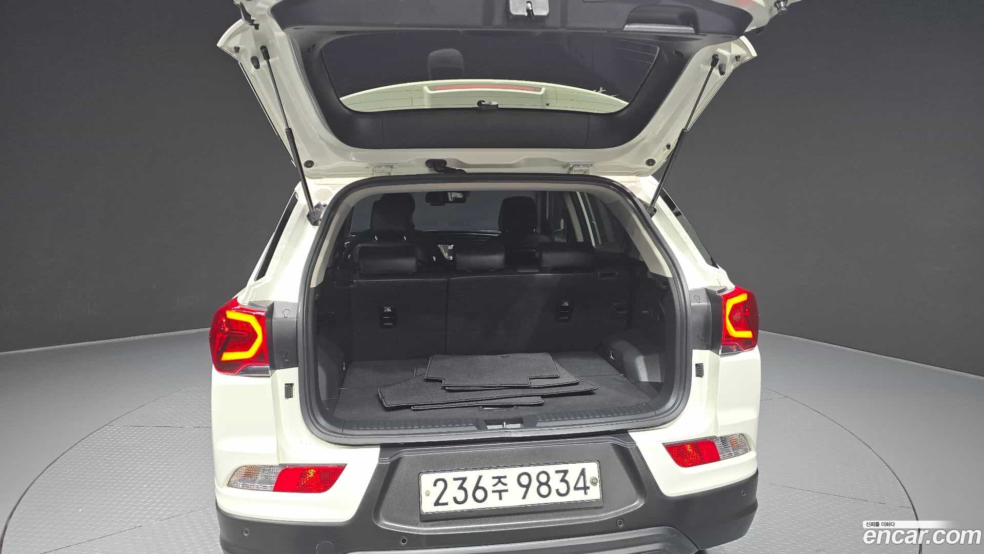 KORANDO KG Mobility 2020.9-OPTION-024