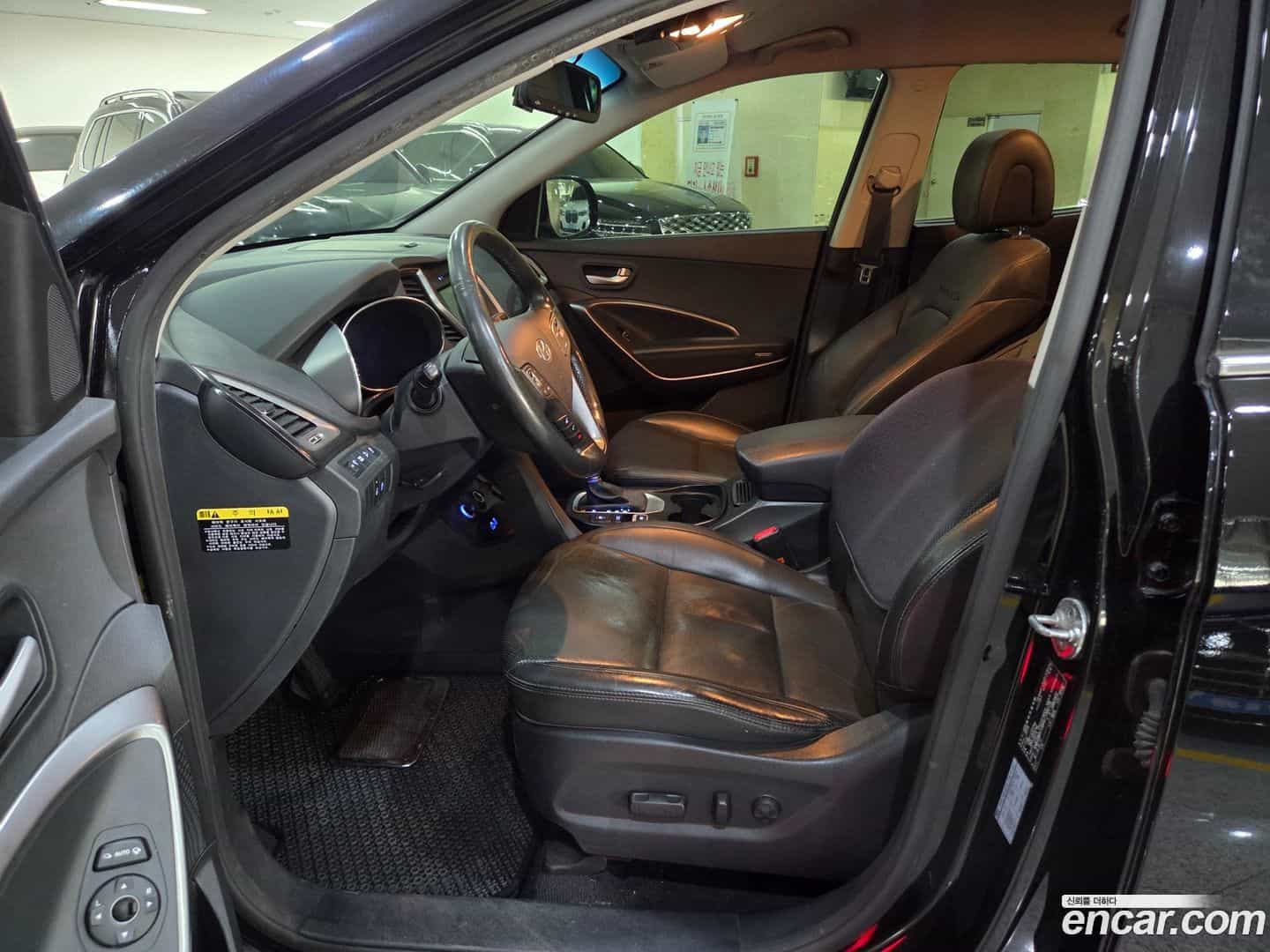 Santafe Hyundai 2017.0-OUTER-006