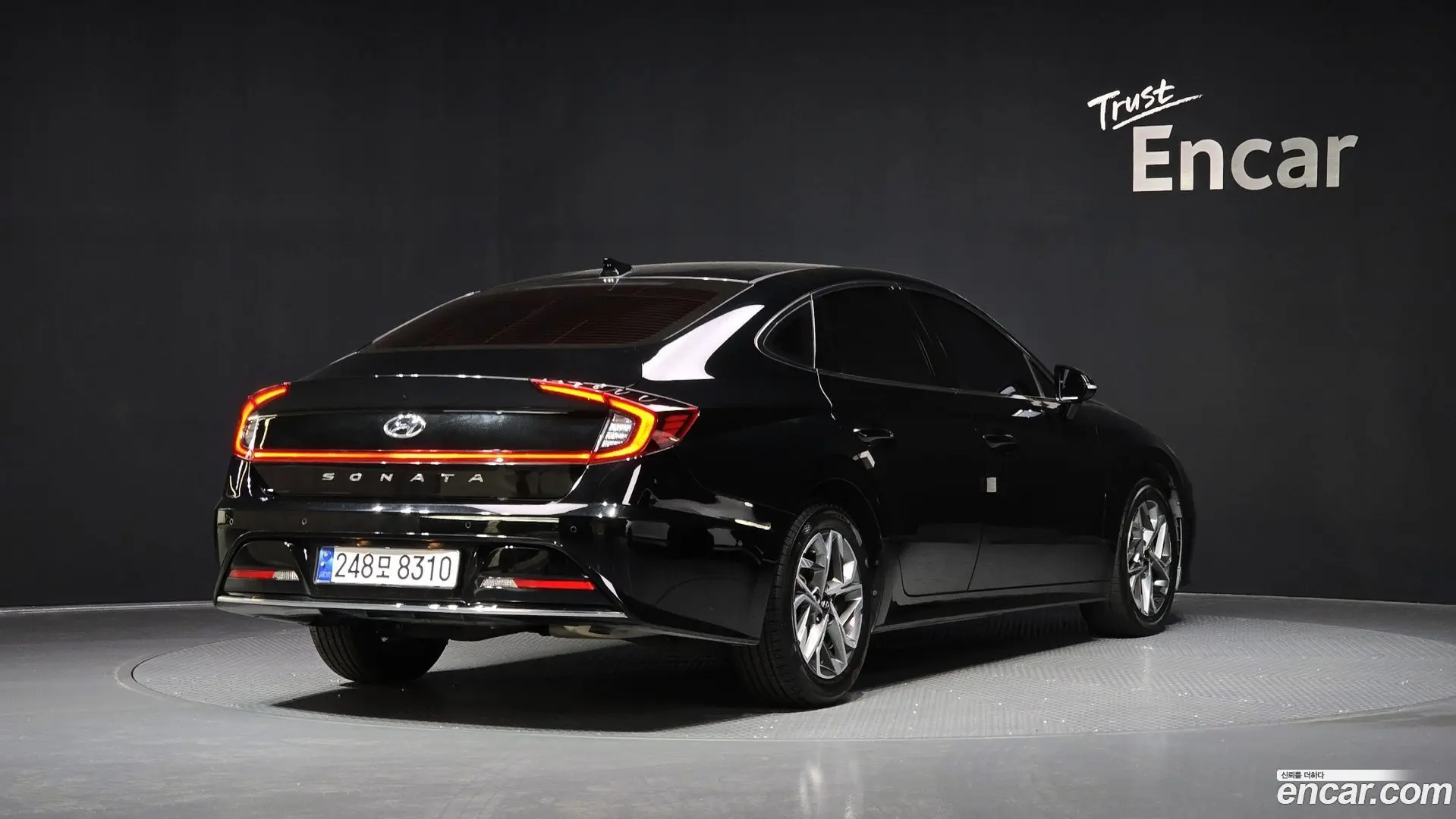 Main__Slider__Photo:Sonata Hyundai 2022.0-1