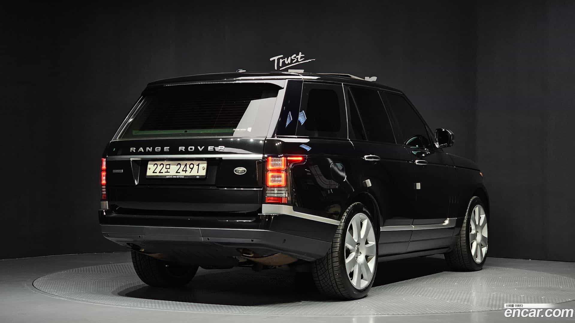 Range Rover Land Rover 2014.8-OUTER-002
