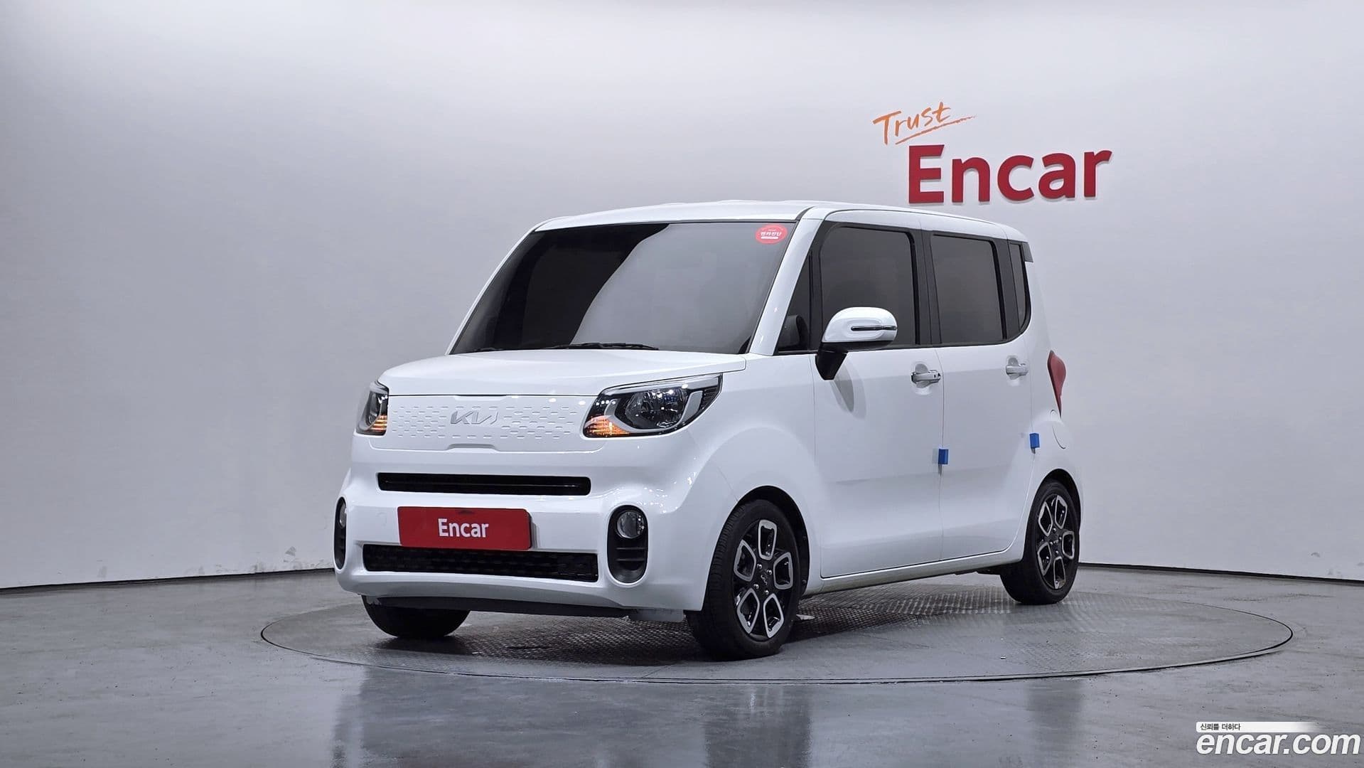 Main__Slider__Photo:RAY Kia 2022.2-0