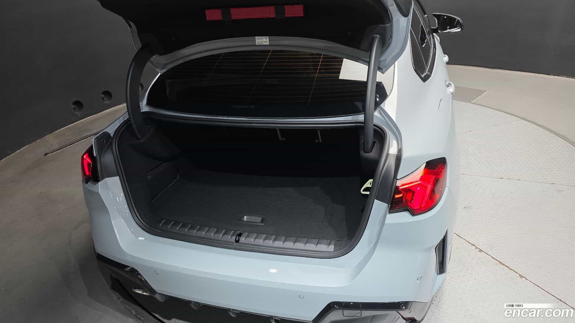 2-Series BMW 2025.8-OPTION-024
