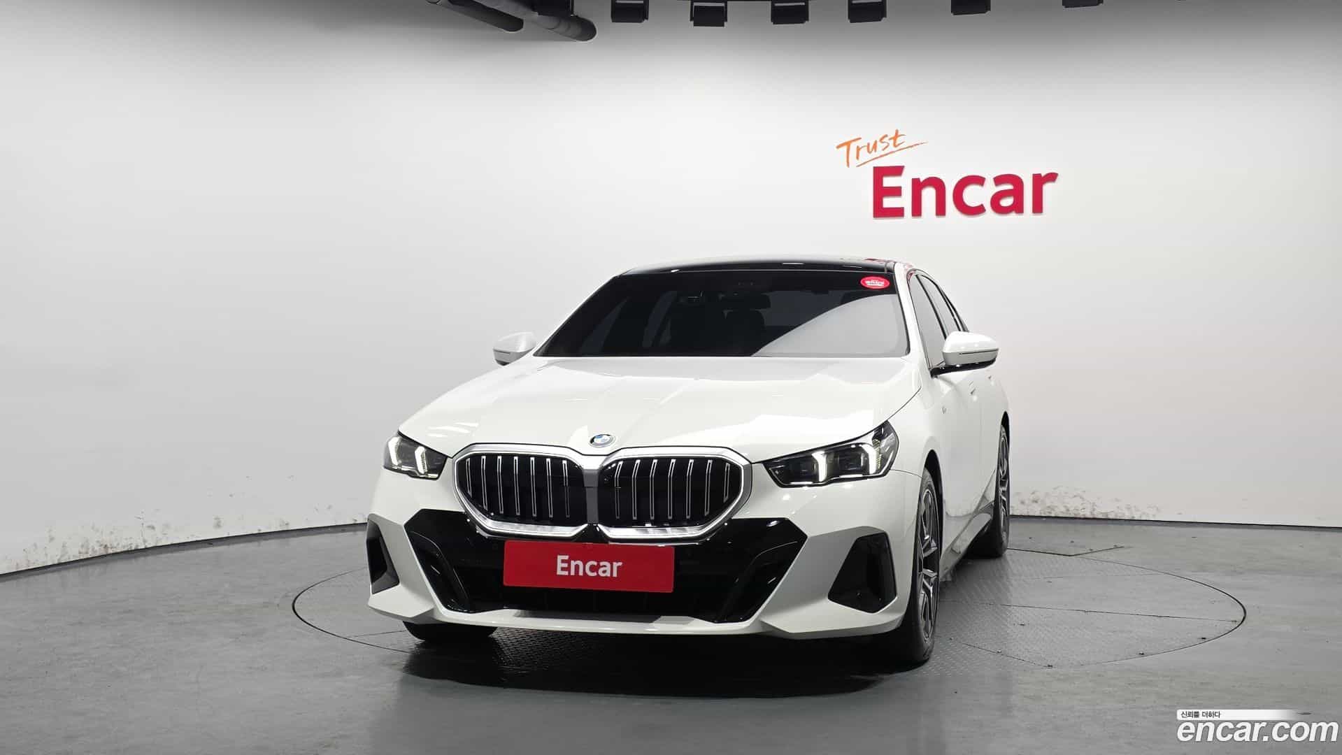 5-Series BMW 2025.2-OUTER-003