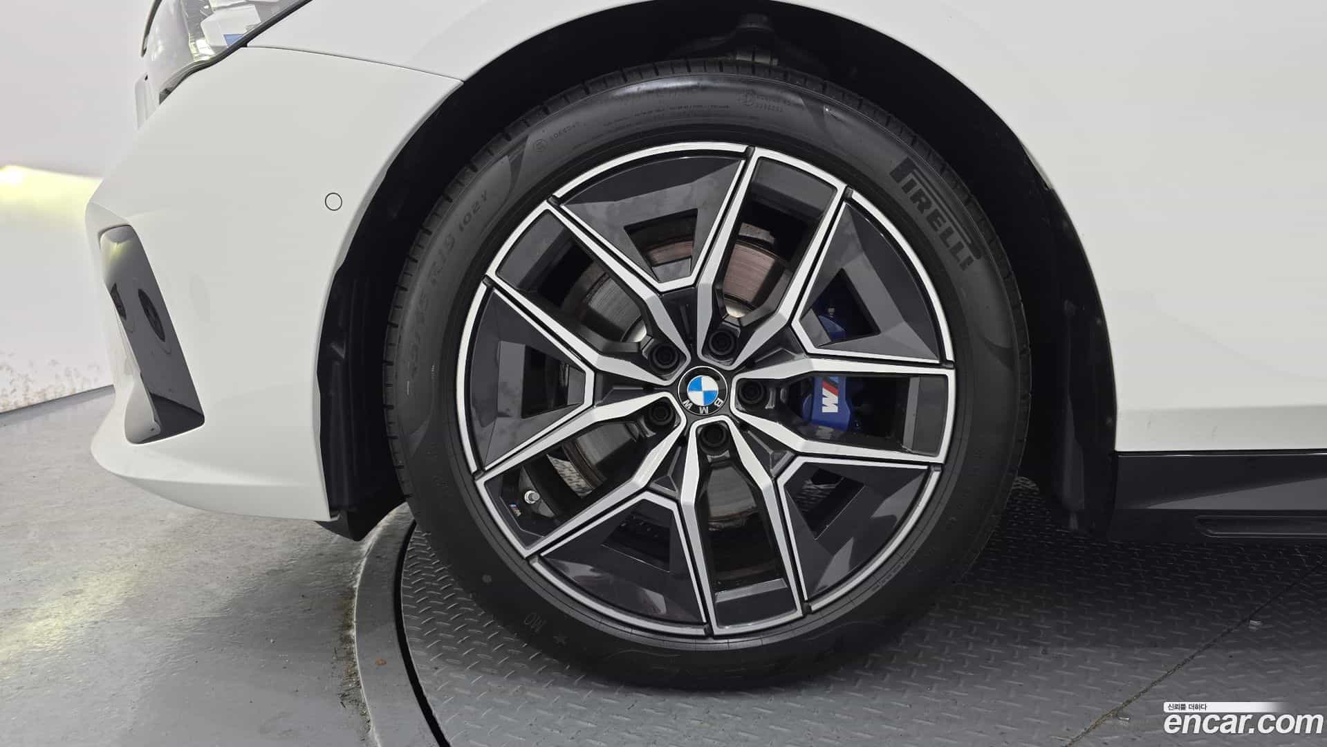 5-Series BMW 2025.2-OUTER-005