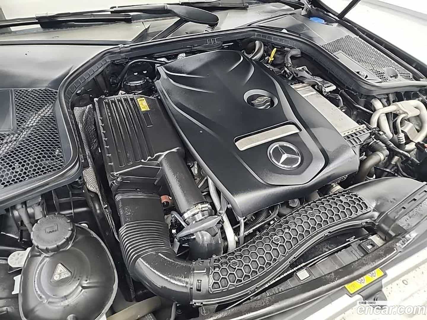 C-Class Mercedes-Benz 2016.10-OUTER-005