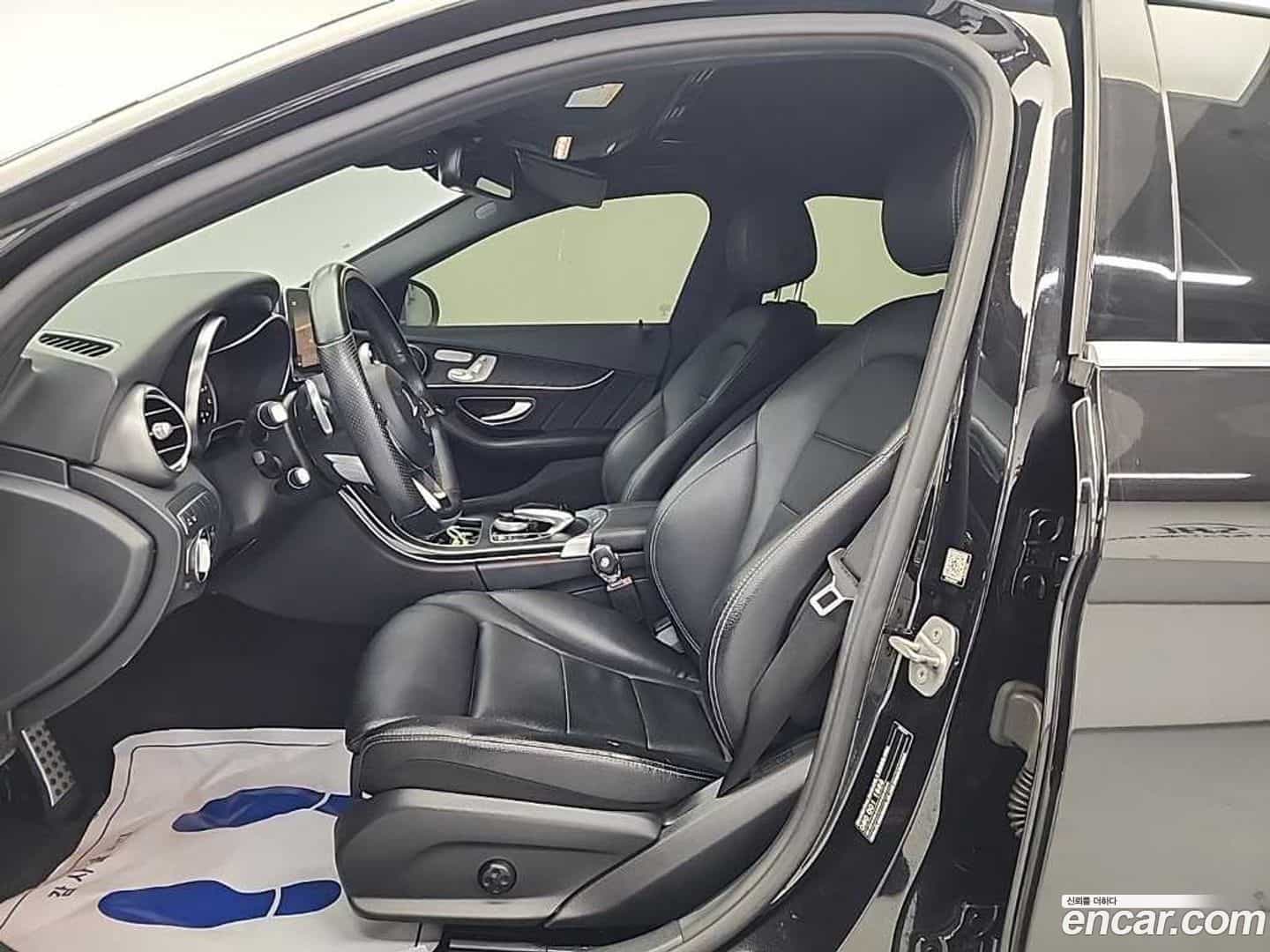 C-Class Mercedes-Benz 2016.10-OPTION-015