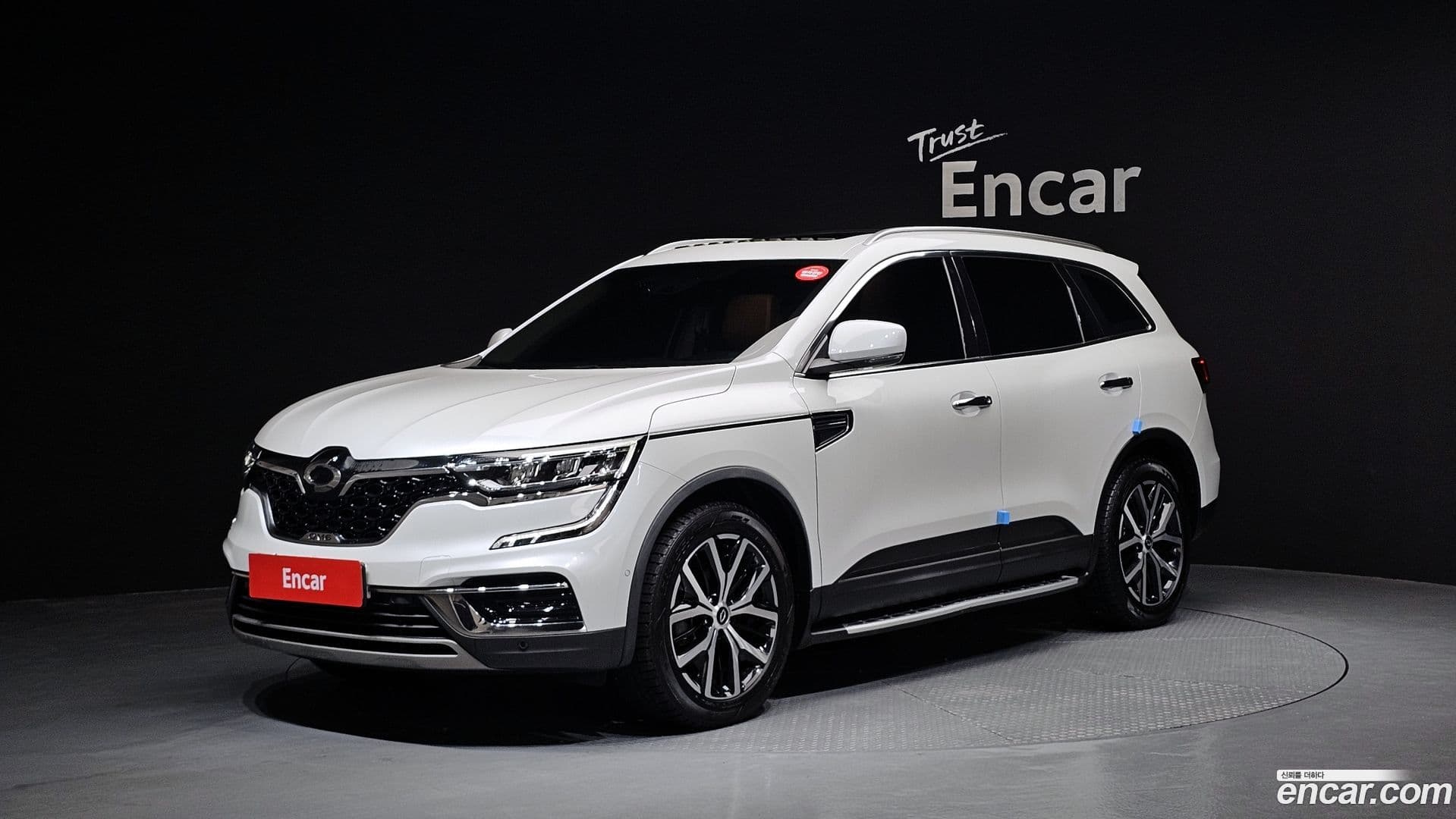 Main__Slider__Photo:QM6 Renault Korea 2022.5-0
