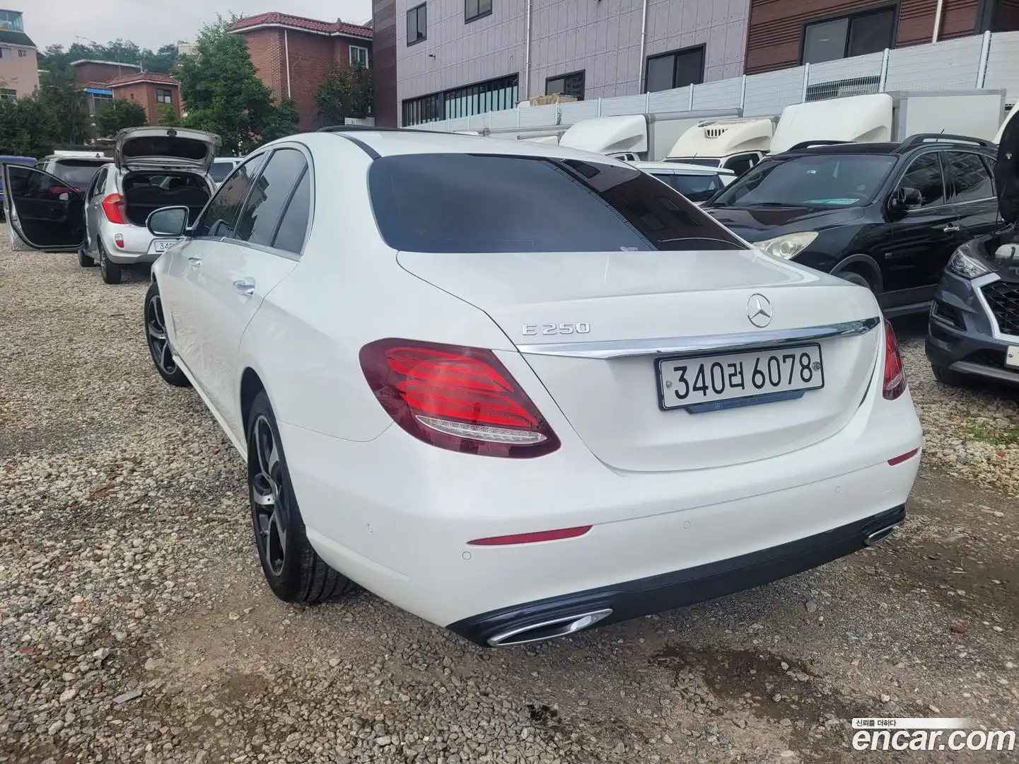 E-Class Mercedes-Benz 2020.3-OUTER-002