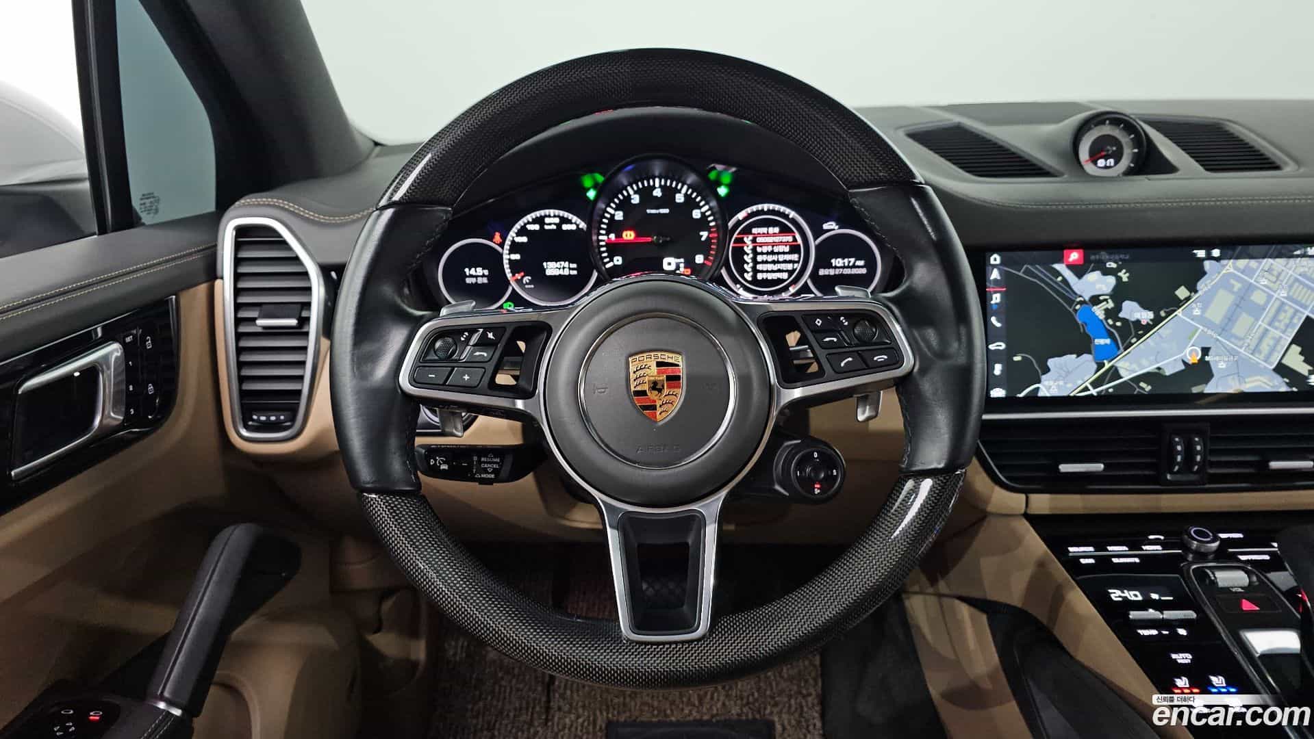 Cayenne Porsche 2019.8-OPTION-017