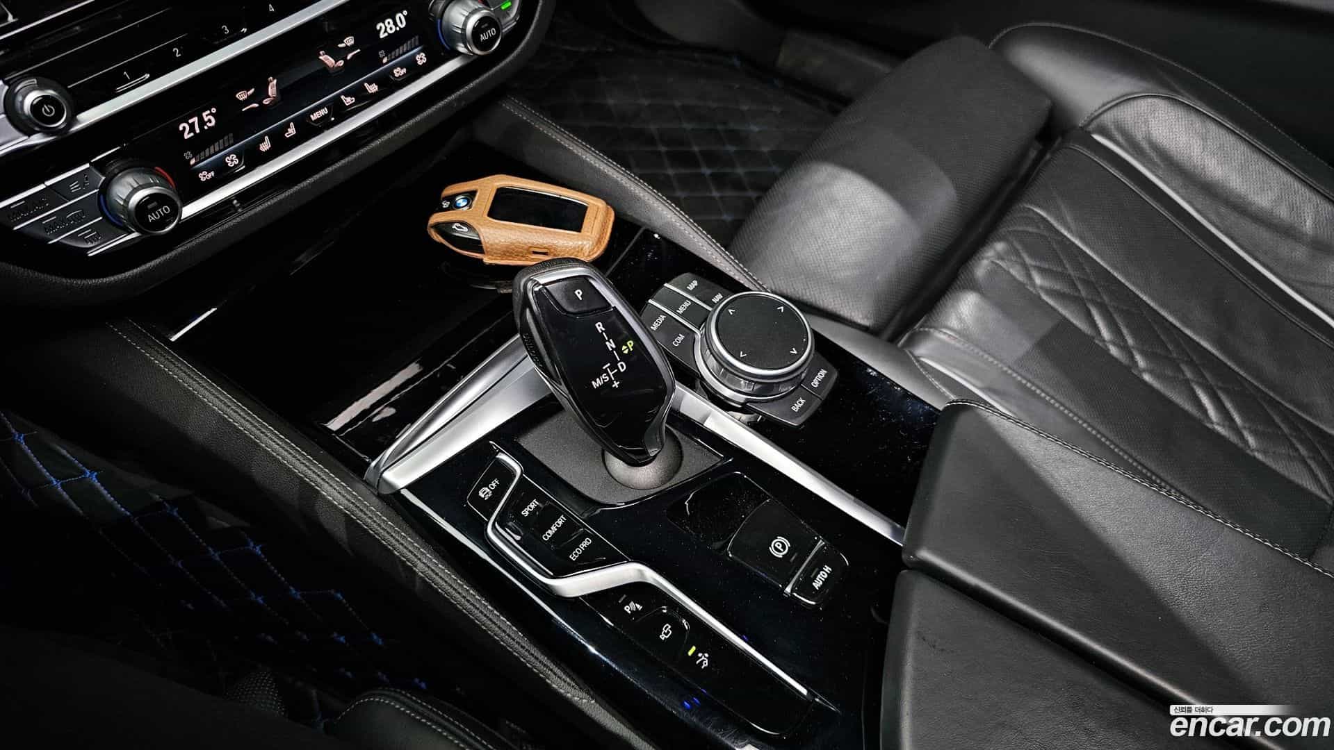 Gran Turismo BMW 2021.2-INNER-009