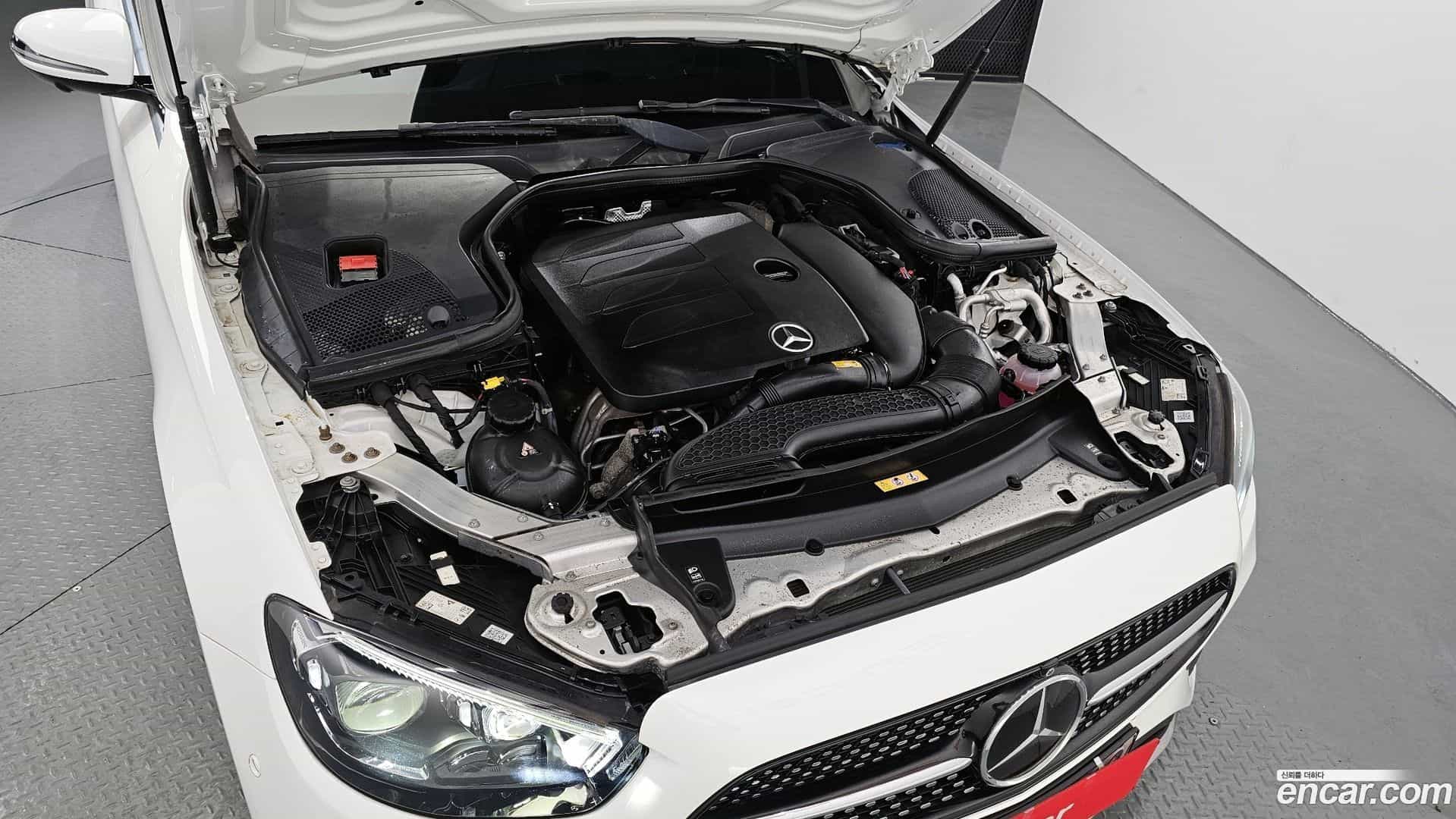 E-Class Mercedes-Benz 2021.1-OUTER-006