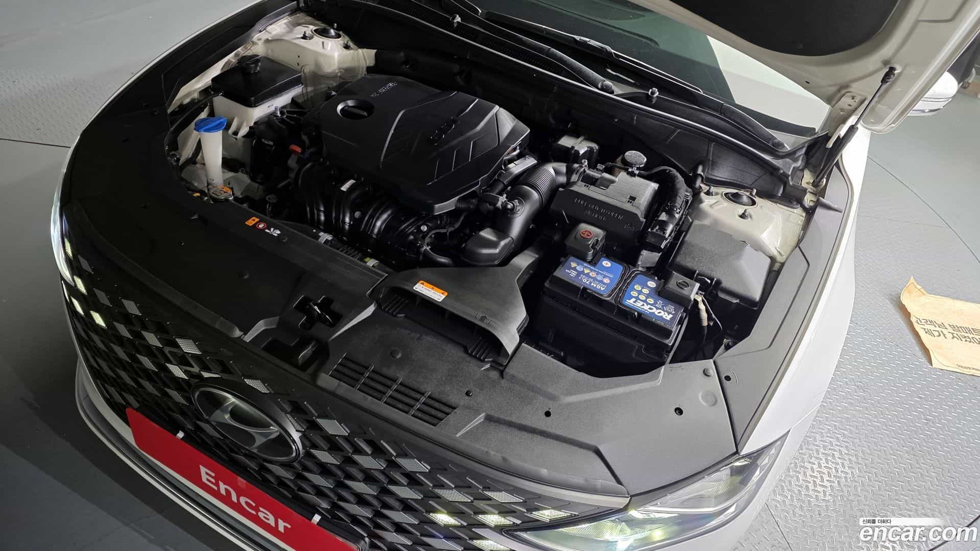 Grandeur Hyundai 2020.0-OUTER-006