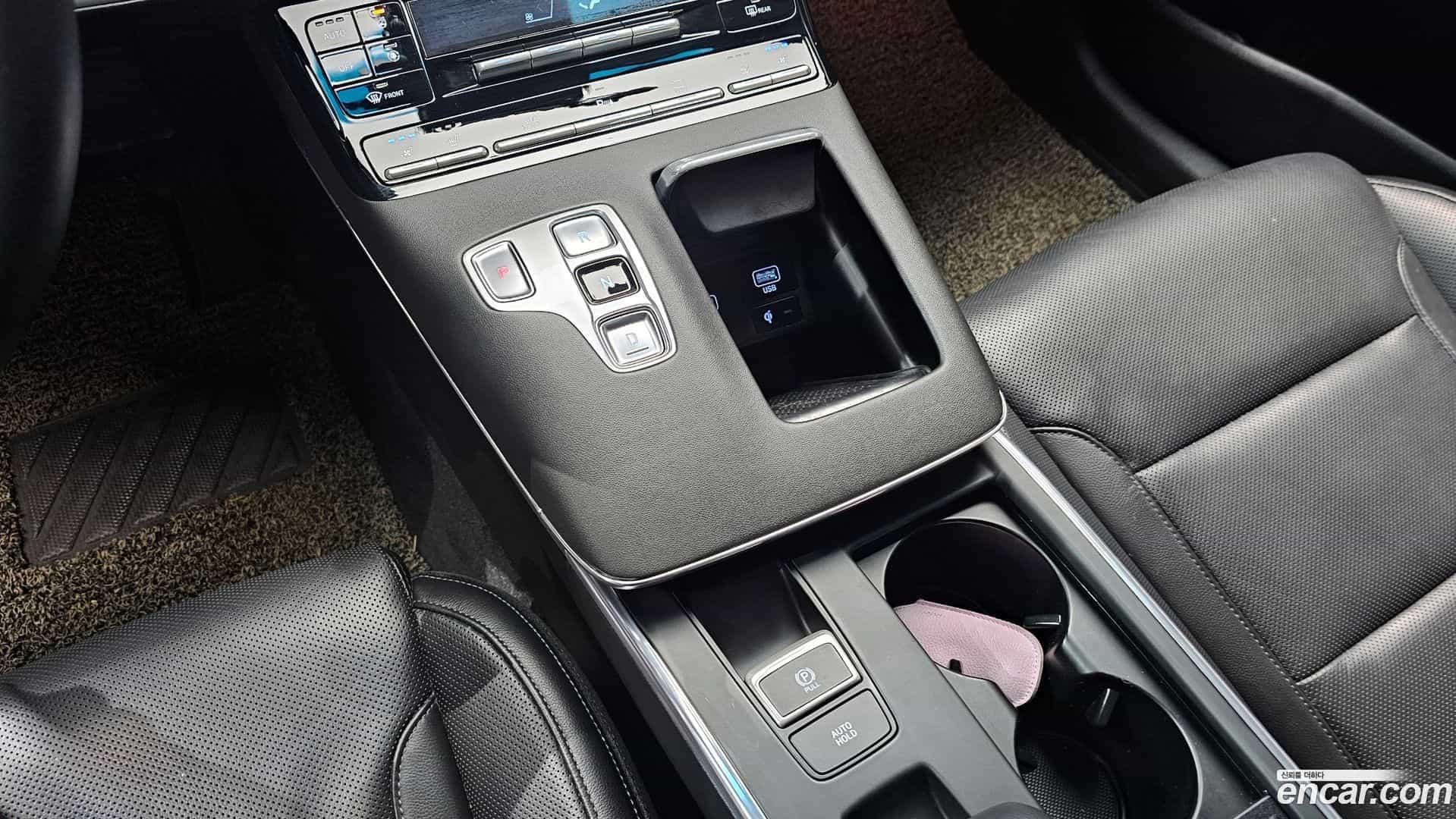 Grandeur Hyundai 2021.4-INNER-009