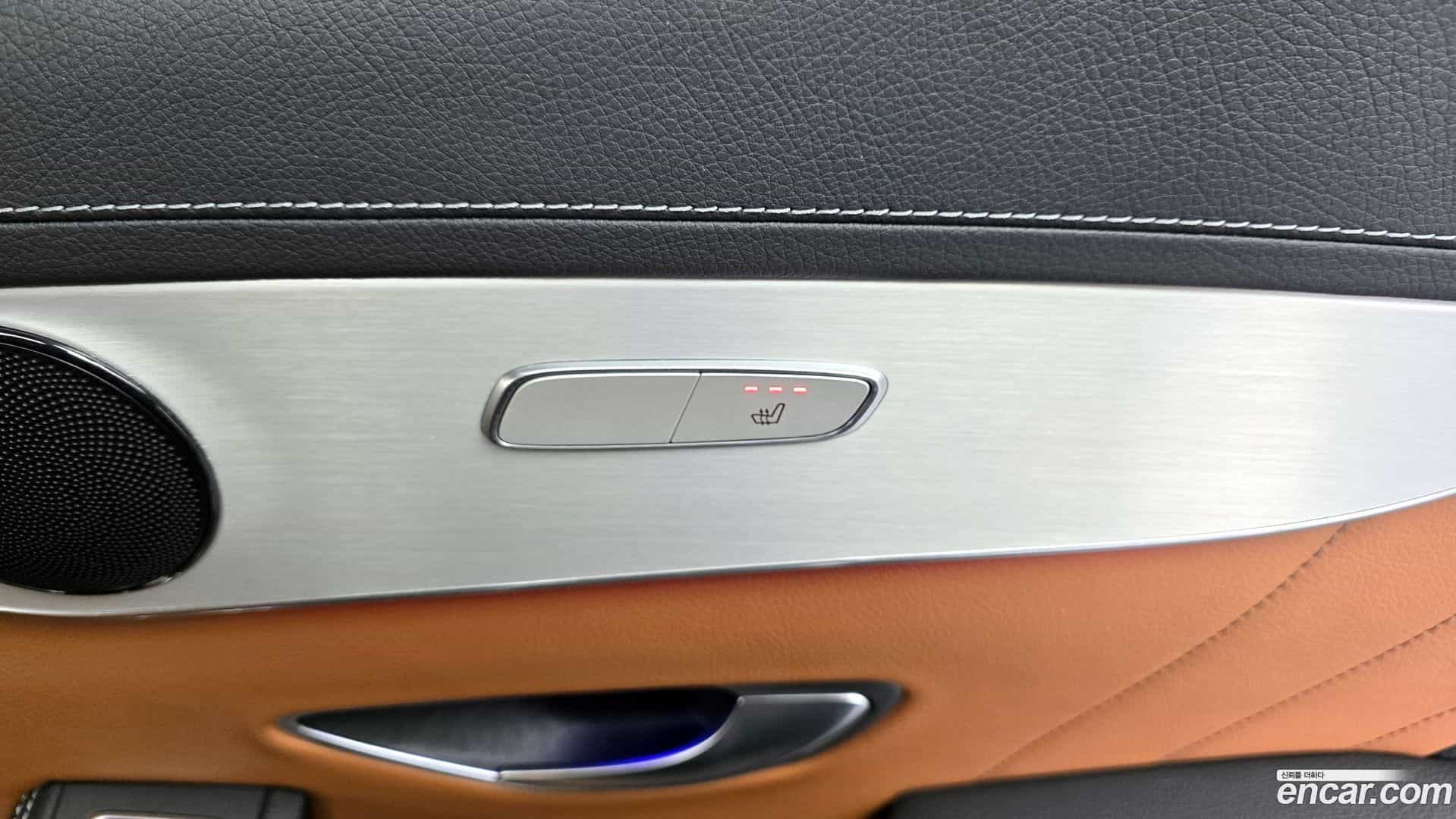 GLC-Class Mercedes-Benz 2021.3-OPTION-022