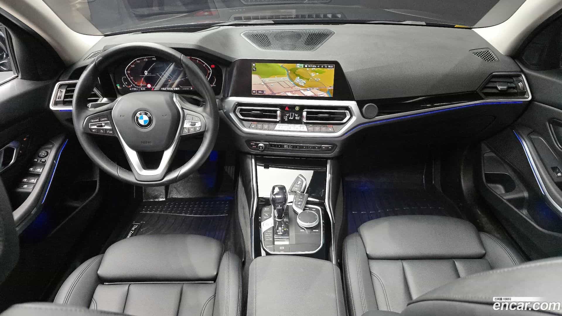 3-Series BMW 2021.10-INNER-007