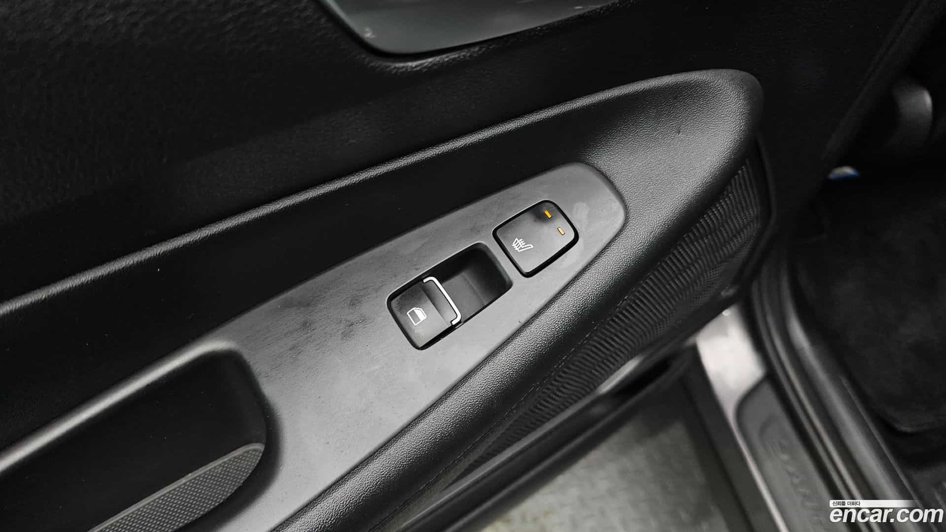 Santafe Hyundai 2022.1-OPTION-023