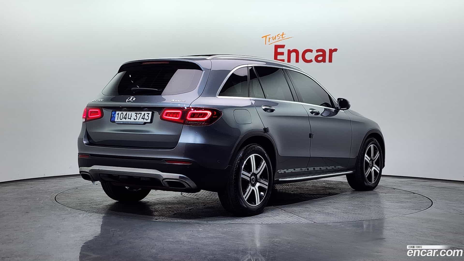 GLC-Class Mercedes-Benz 2020.5-OUTER-002