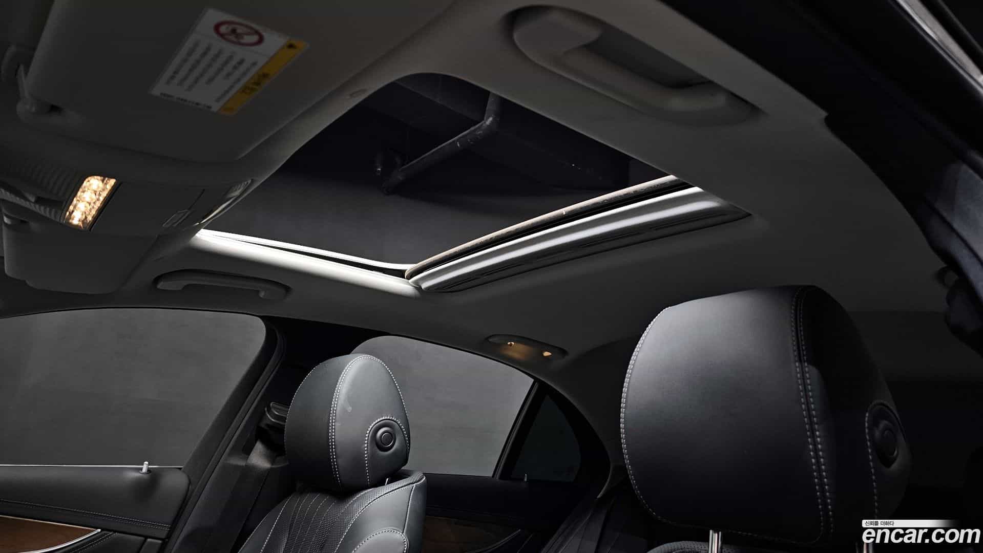 E-Class Mercedes-Benz 2018.3-OPTION-022