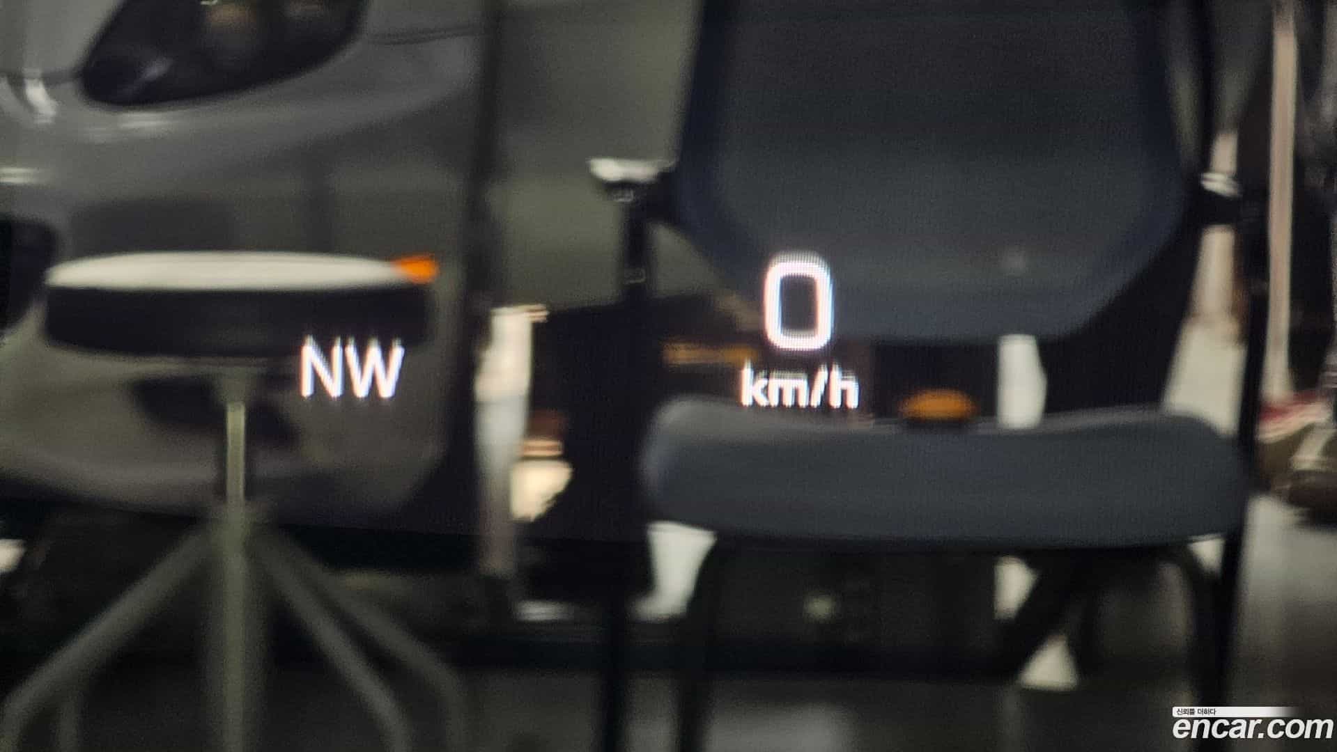 E-Class Mercedes-Benz 2018.3-OPTION-023