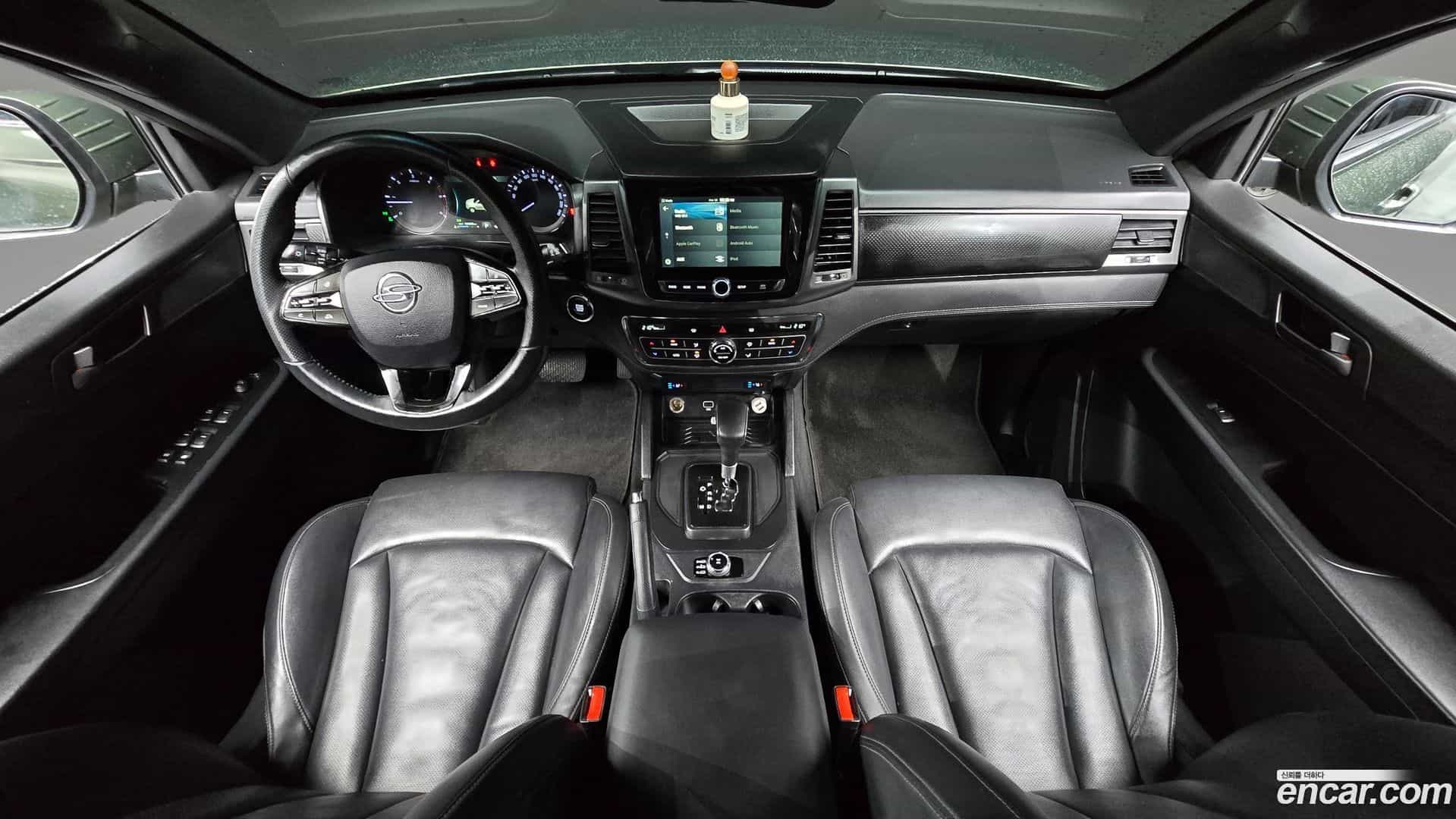 Rexton KG Mobility 2021.11-INNER-007
