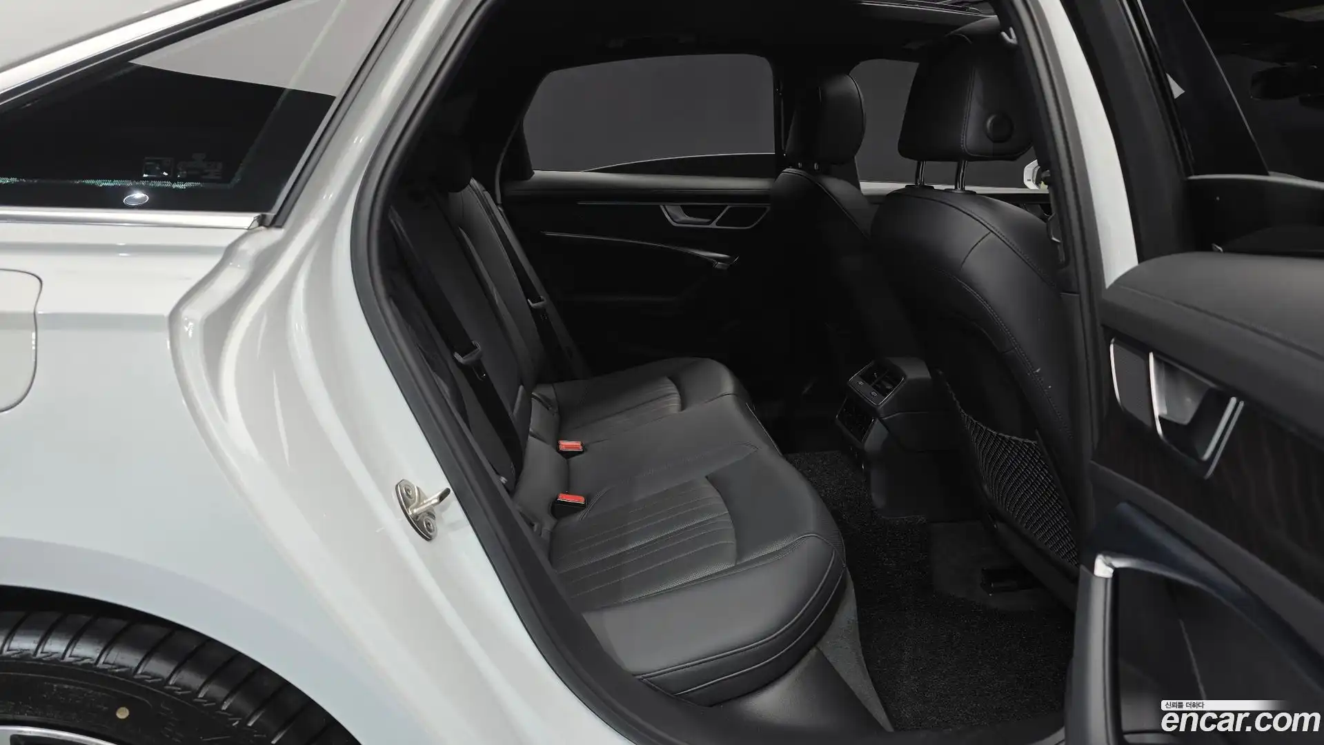 A6 Audi 2022.5-OPTION-016