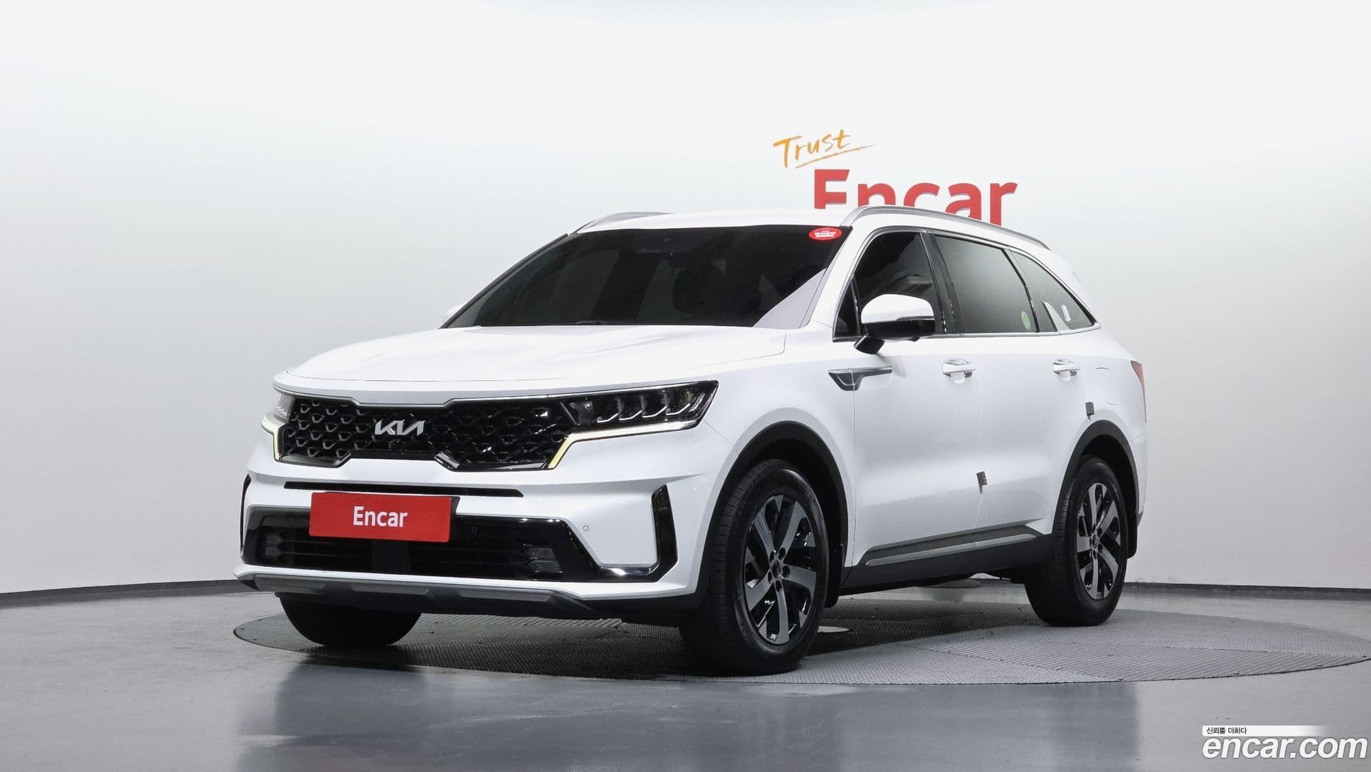 Main__Slider__Photo:Sorento Kia 2022.1-0