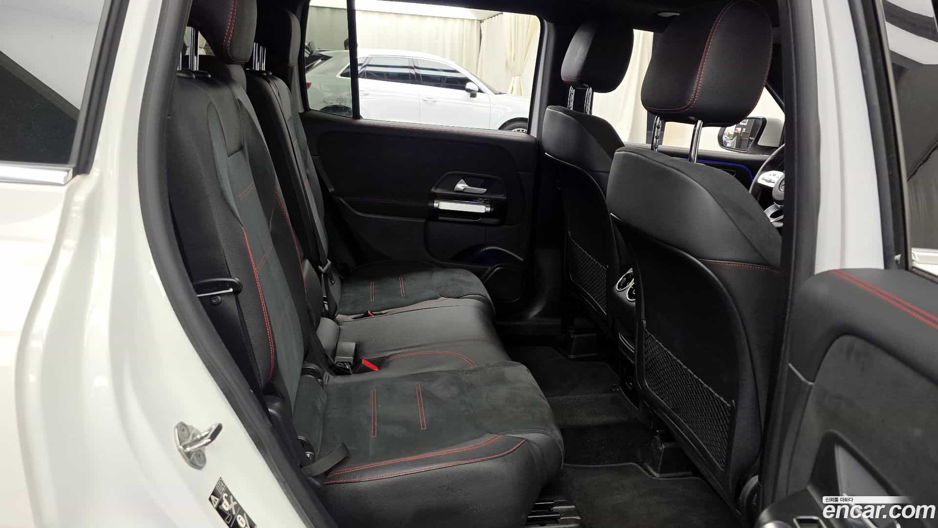 GLB-Class Mercedes-Benz 2022.6-OPTION-016