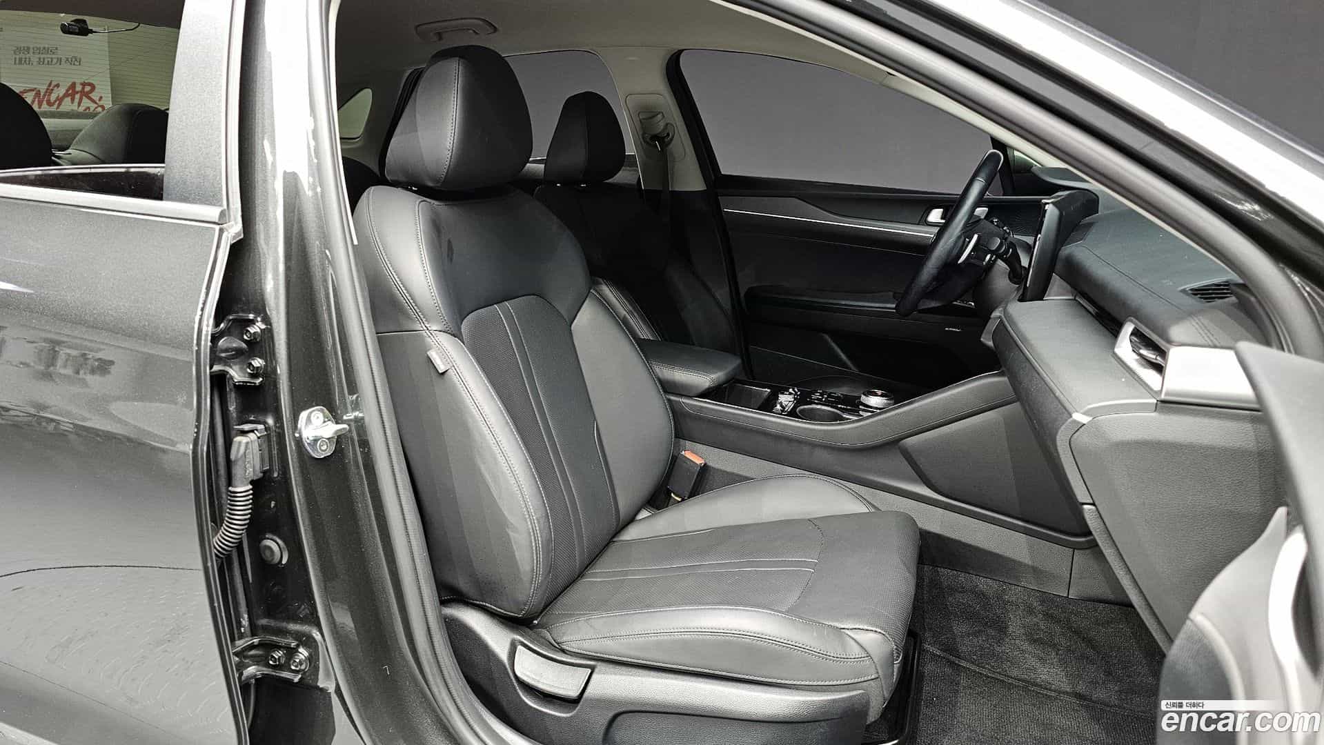 K5 Kia 2021.1-INNER-010