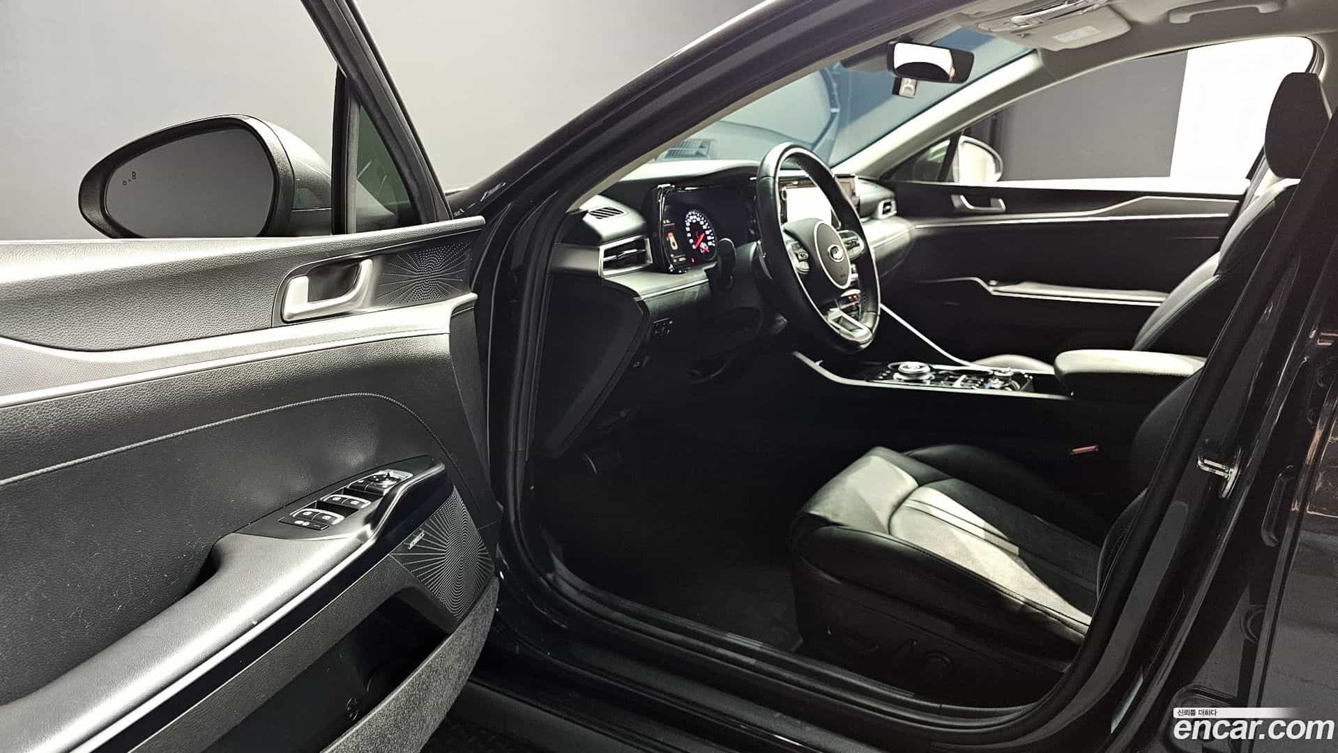 K5 Kia 2021.1-OPTION-016
