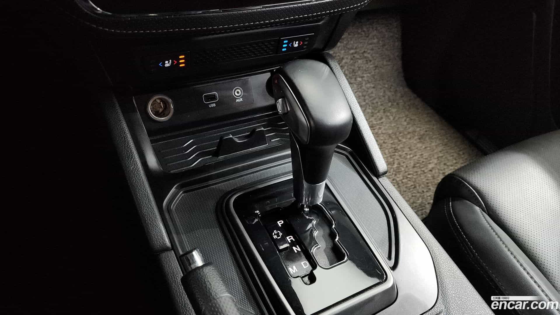 Rexton KG Mobility 2021.5-INNER-009