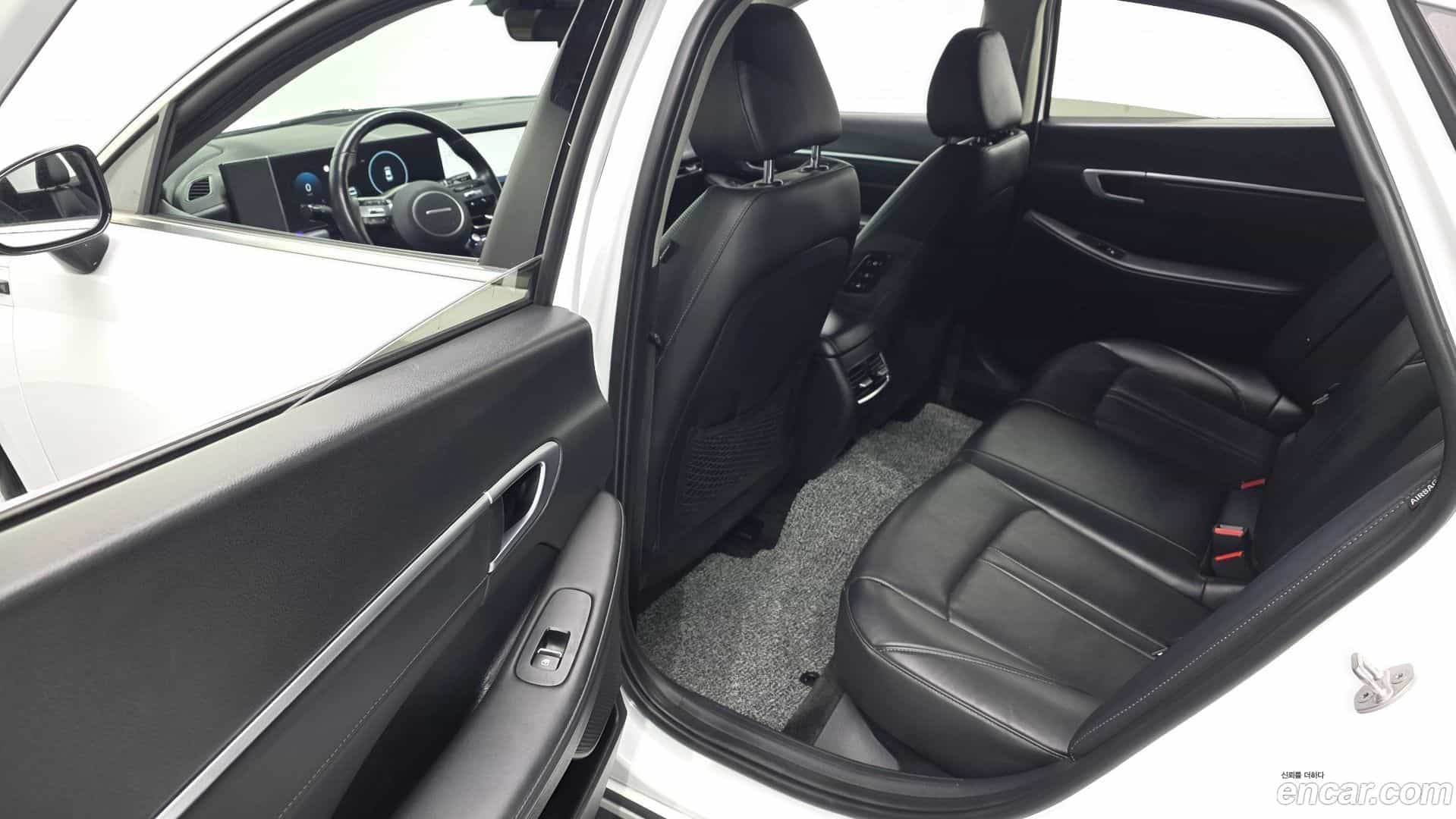 Sonata Hyundai 2023.6-OPTION-015
