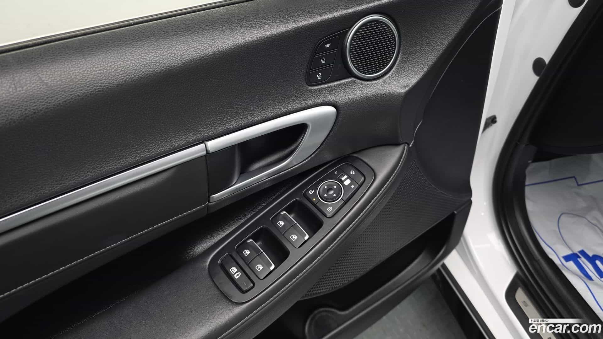 Sonata Hyundai 2023.6-OPTION-017