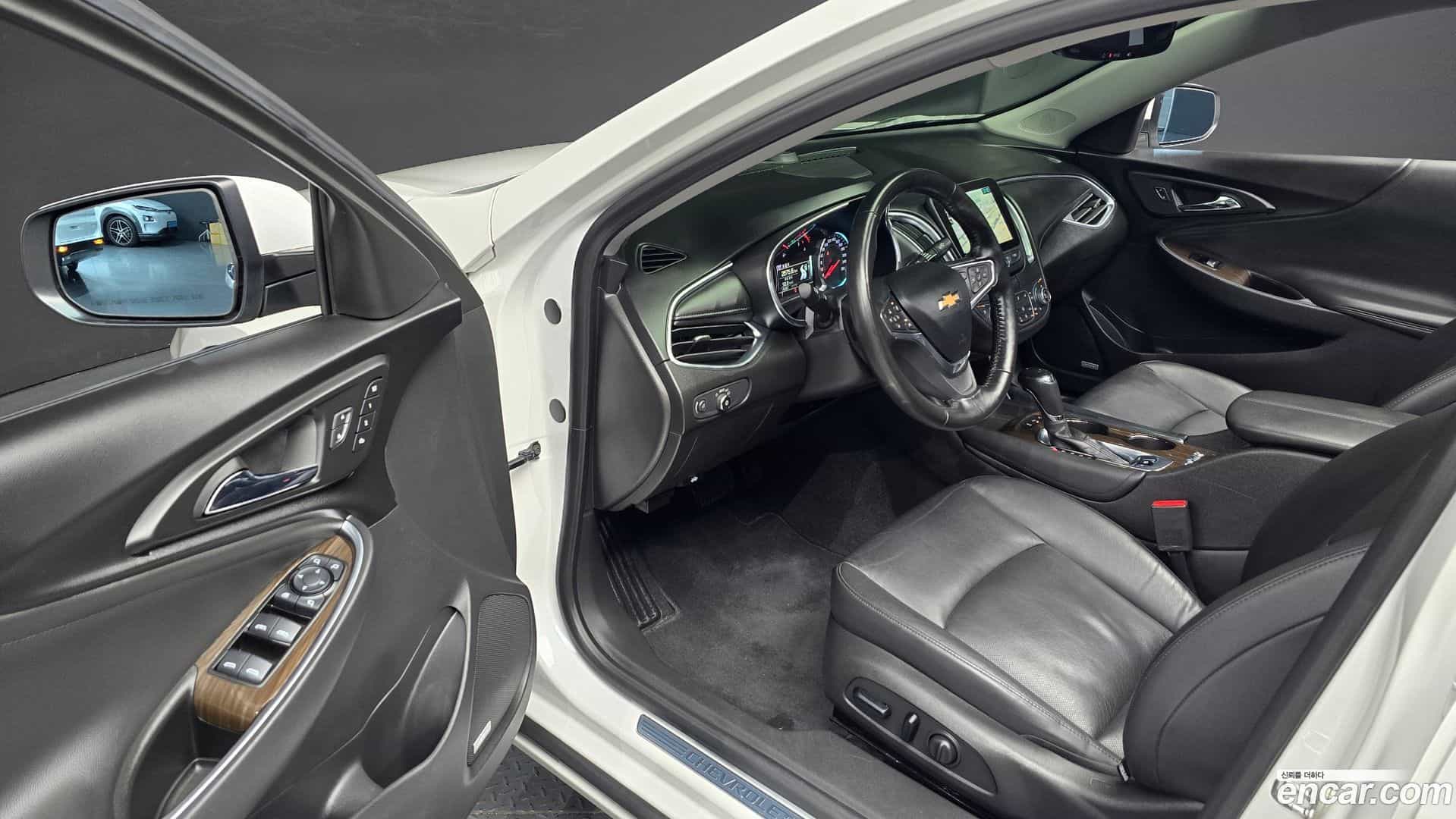 Malibu Chevrolet 2018.8-OPTION-015