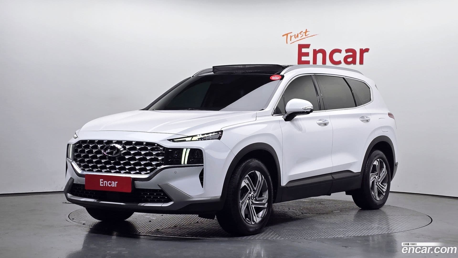 Main__Slider__Photo:Santafe Hyundai 2020.6-0