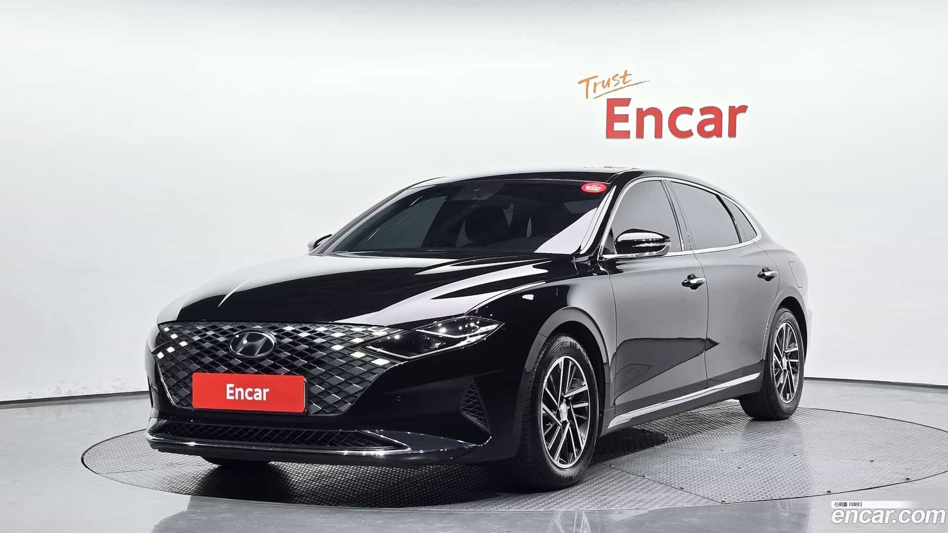 Grandeur Hyundai 2020.10-OUTER-001