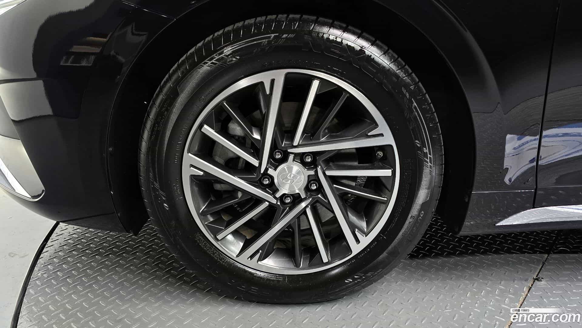Grandeur Hyundai 2020.10-OUTER-005