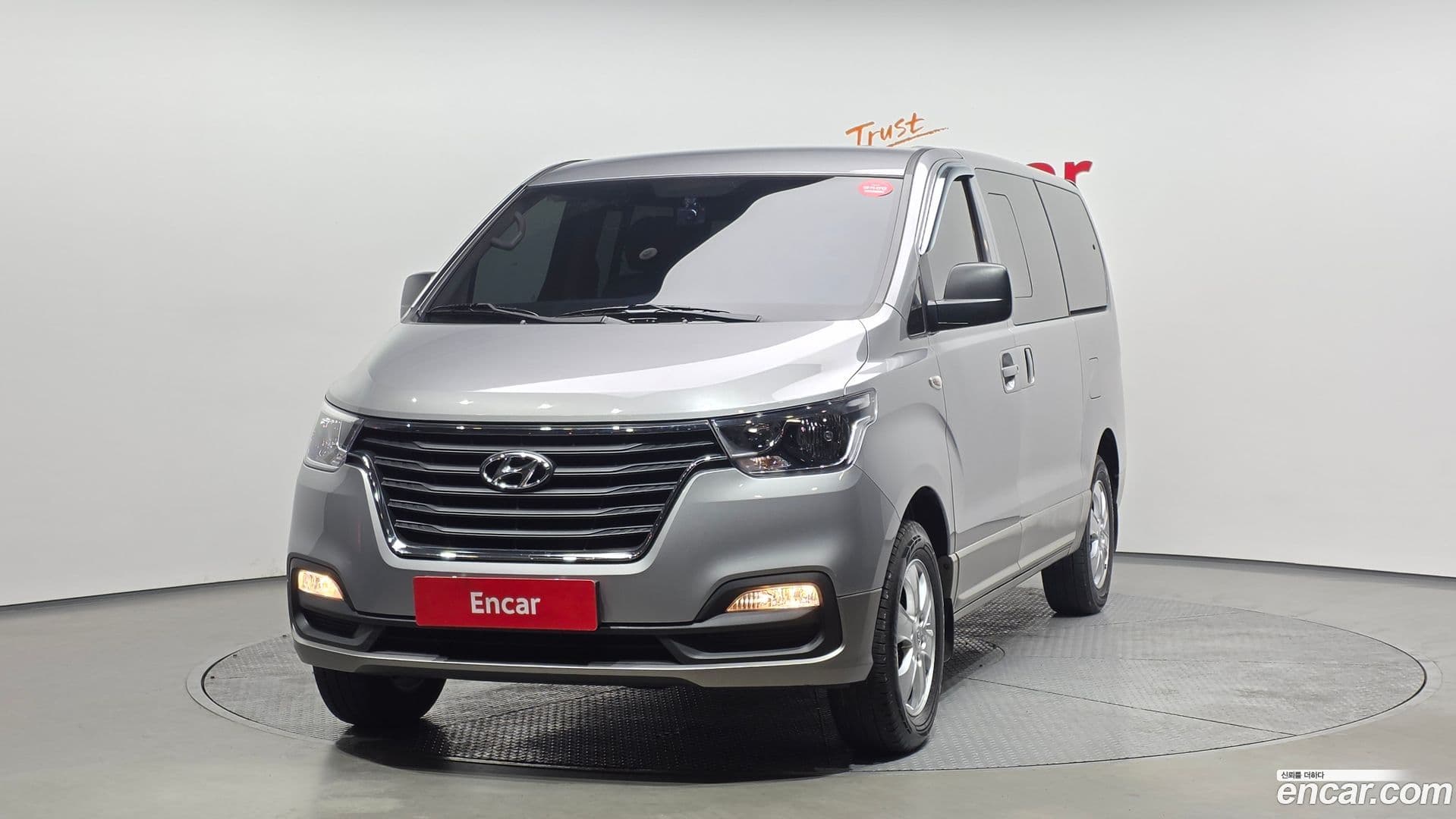Main__Slider__Photo:Starex Hyundai 2020.0-0
