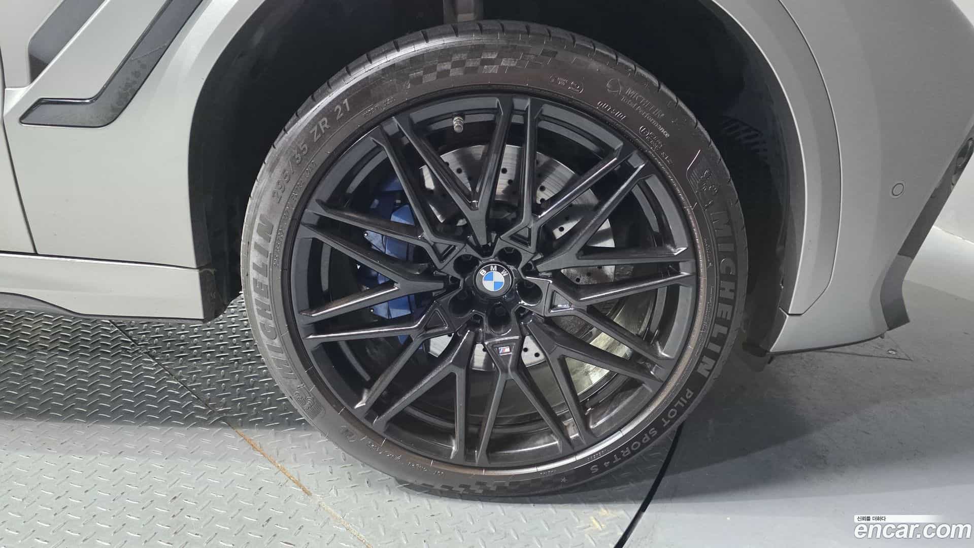 X6M BMW 2021.3-OUTER-005