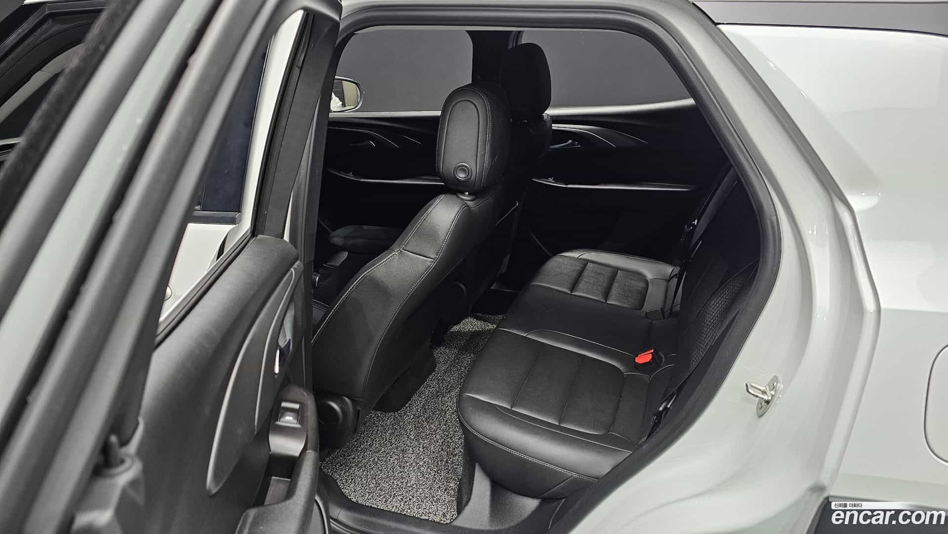 Trailblazer Chevrolet 2020.7-OPTION-016