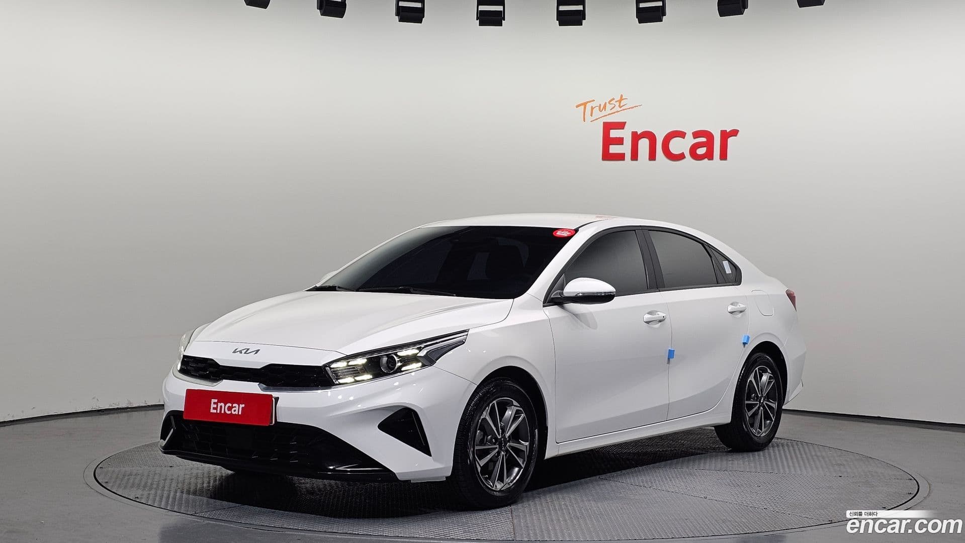 Main__Slider__Photo:K3 Kia 2021.5-0