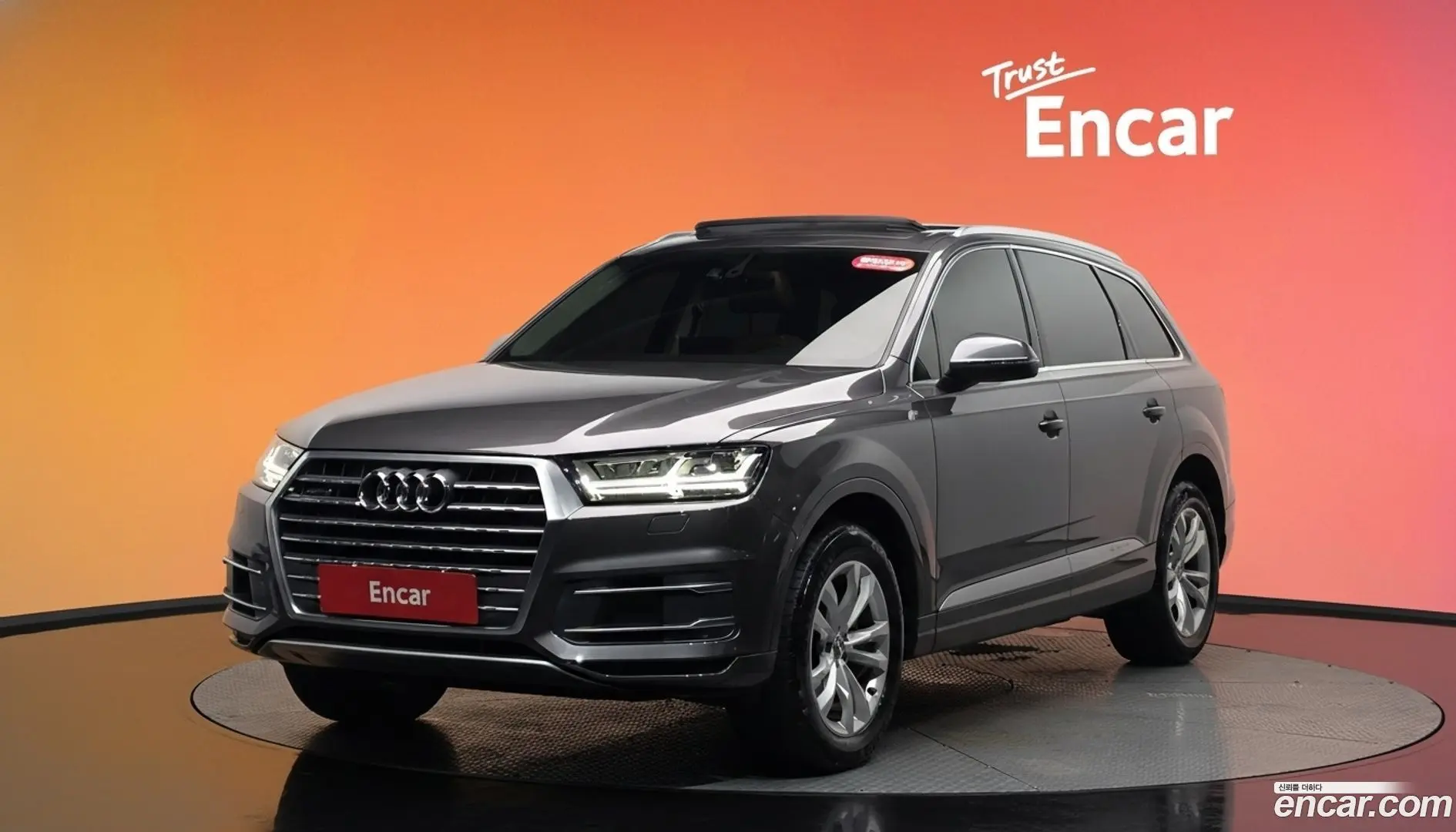 Main__Slider__Photo:Q7 Audi 2019.8-0