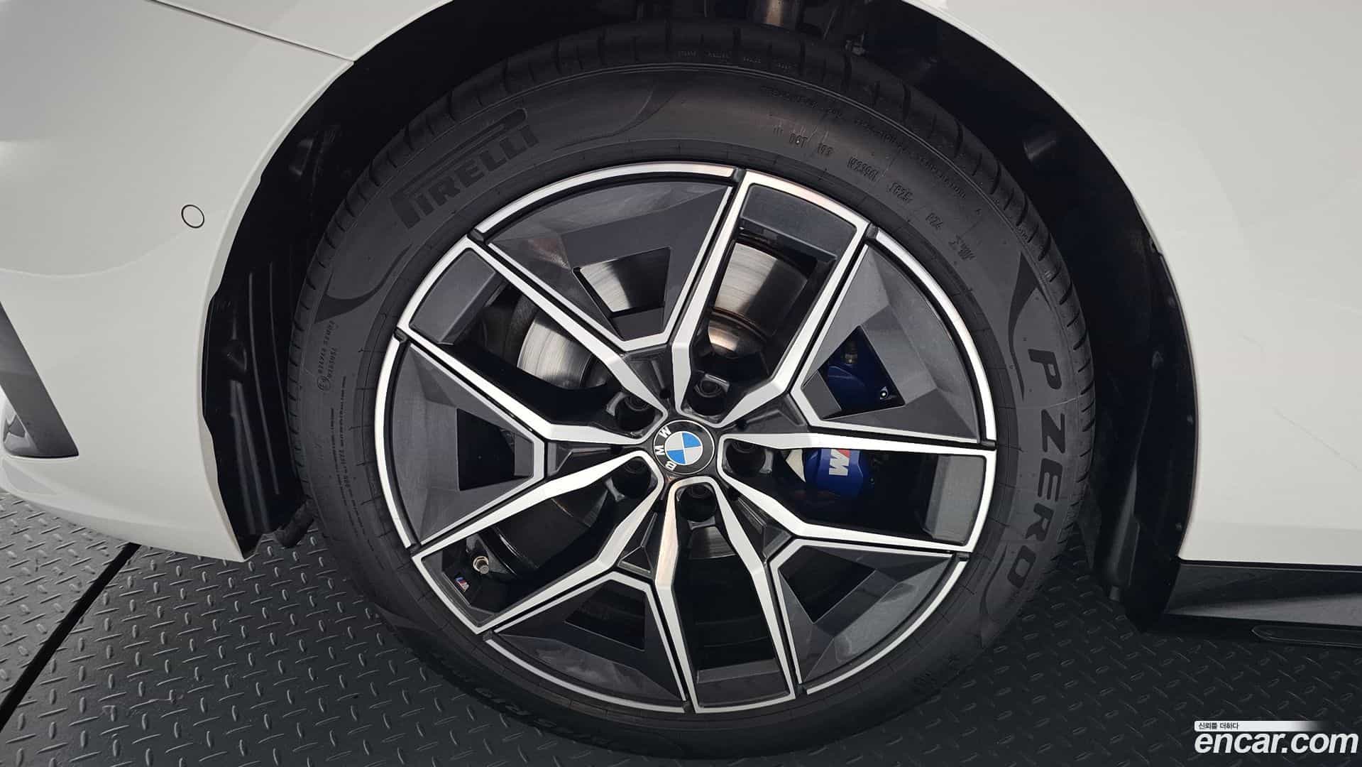 5-Series BMW 2025.8-OUTER-005