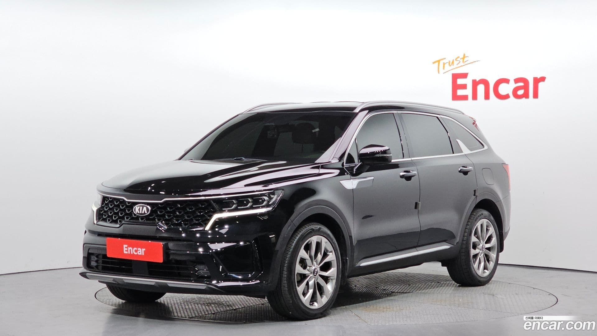 Main__Slider__Photo:Sorento Kia 2020.8-0