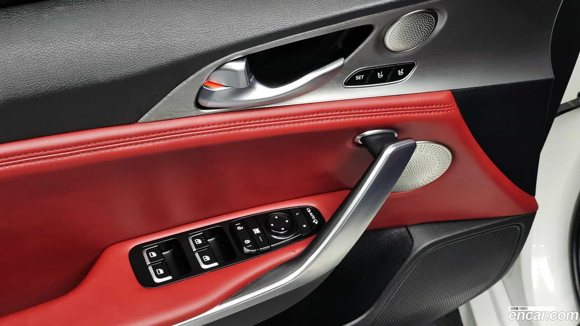 Stinger Kia 2017.5-OPTION-024