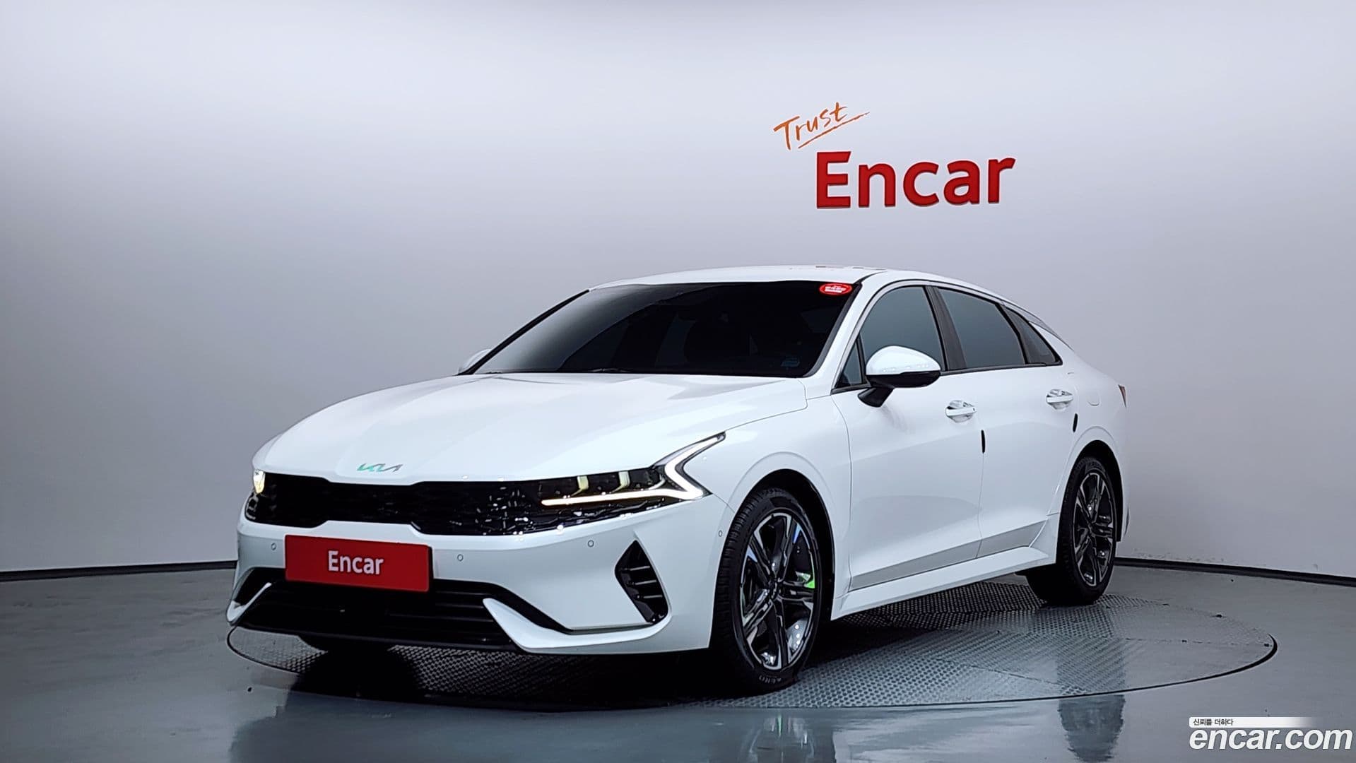 Main__Slider__Photo:K5 Kia 2022.3-0