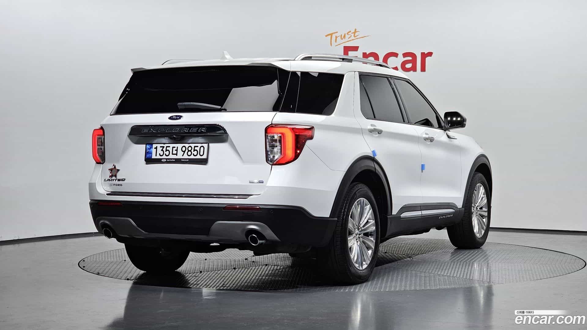 Explorer Ford 2020.7-OUTER-002