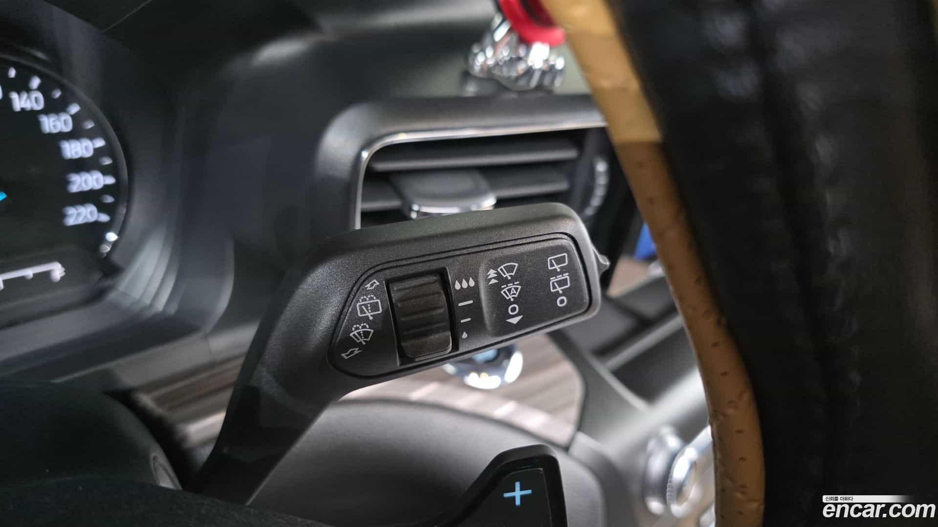 Explorer Ford 2020.7-OPTION-021