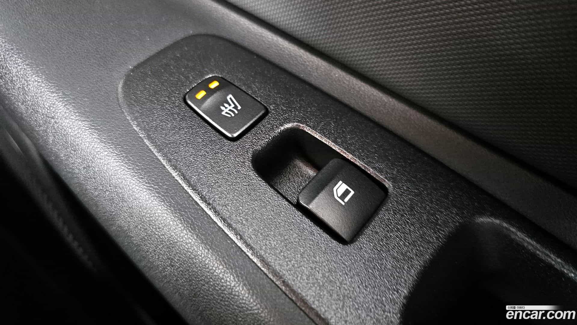 AVANTE Hyundai 2021.11-OPTION-023