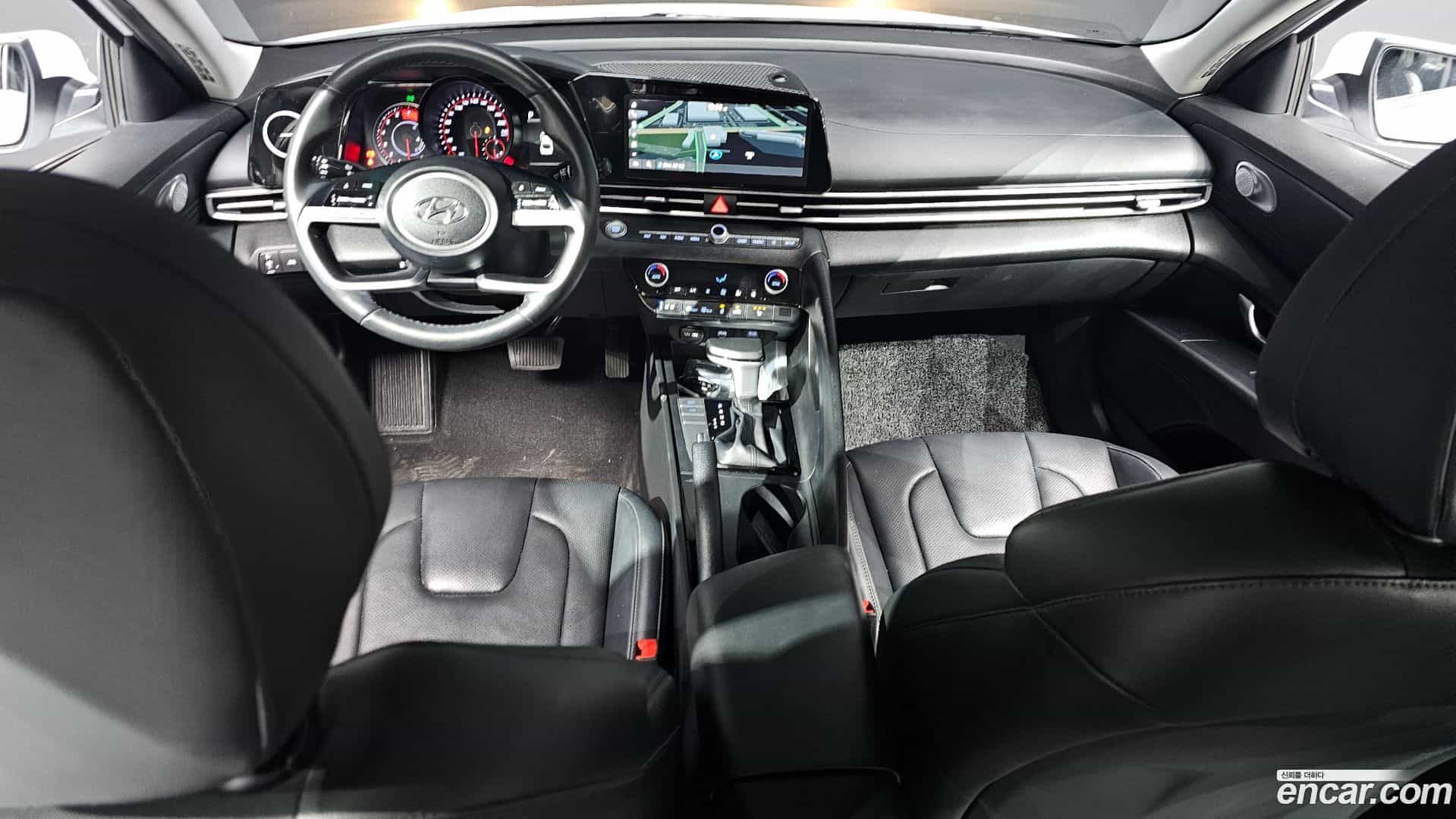 AVANTE Hyundai 2021.1-INNER-007