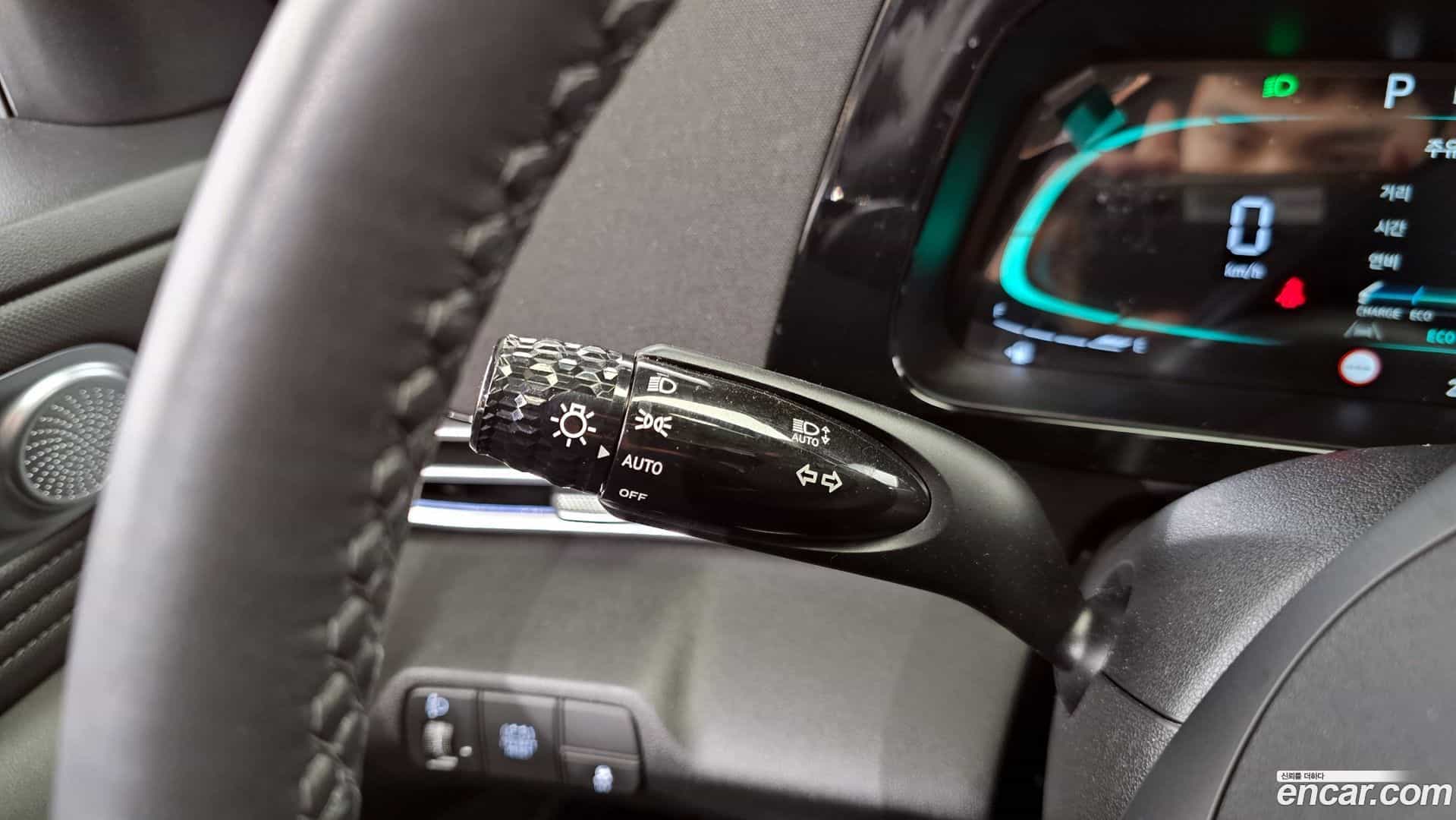AVANTE Hyundai 2024.6-OPTION-020